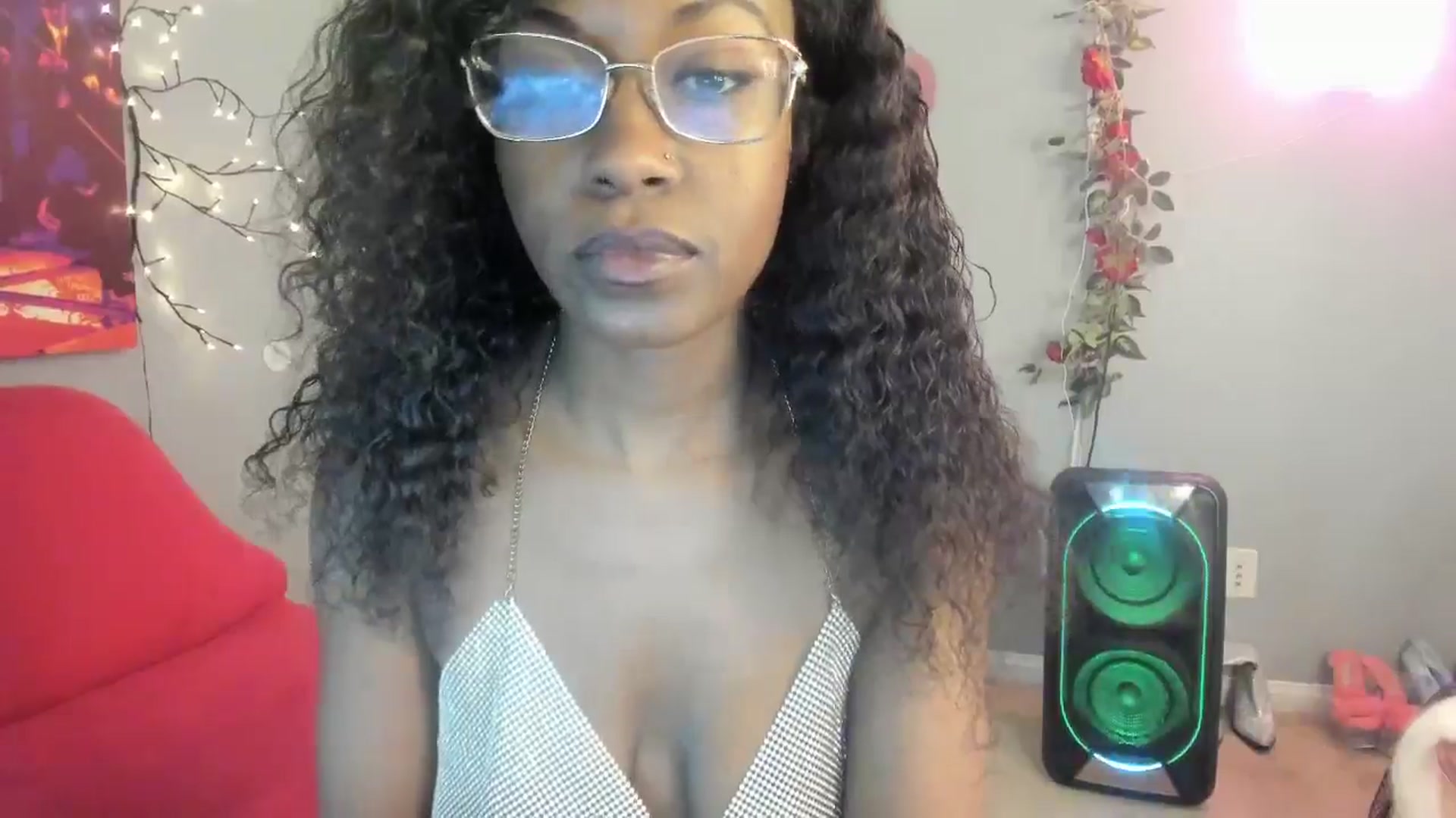 Gallery image thumbnail from JezabelVessir's myfreecams stream on, 01/01/2025, 08:57 image 19 of 20