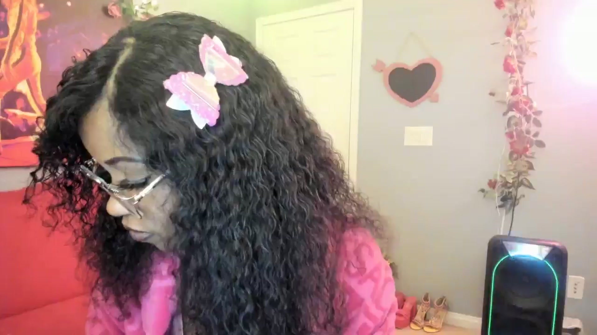 Gallery image thumbnail from JezabelVessir's myfreecams stream on, 01/02/2025, 16:32 image 20 of 20