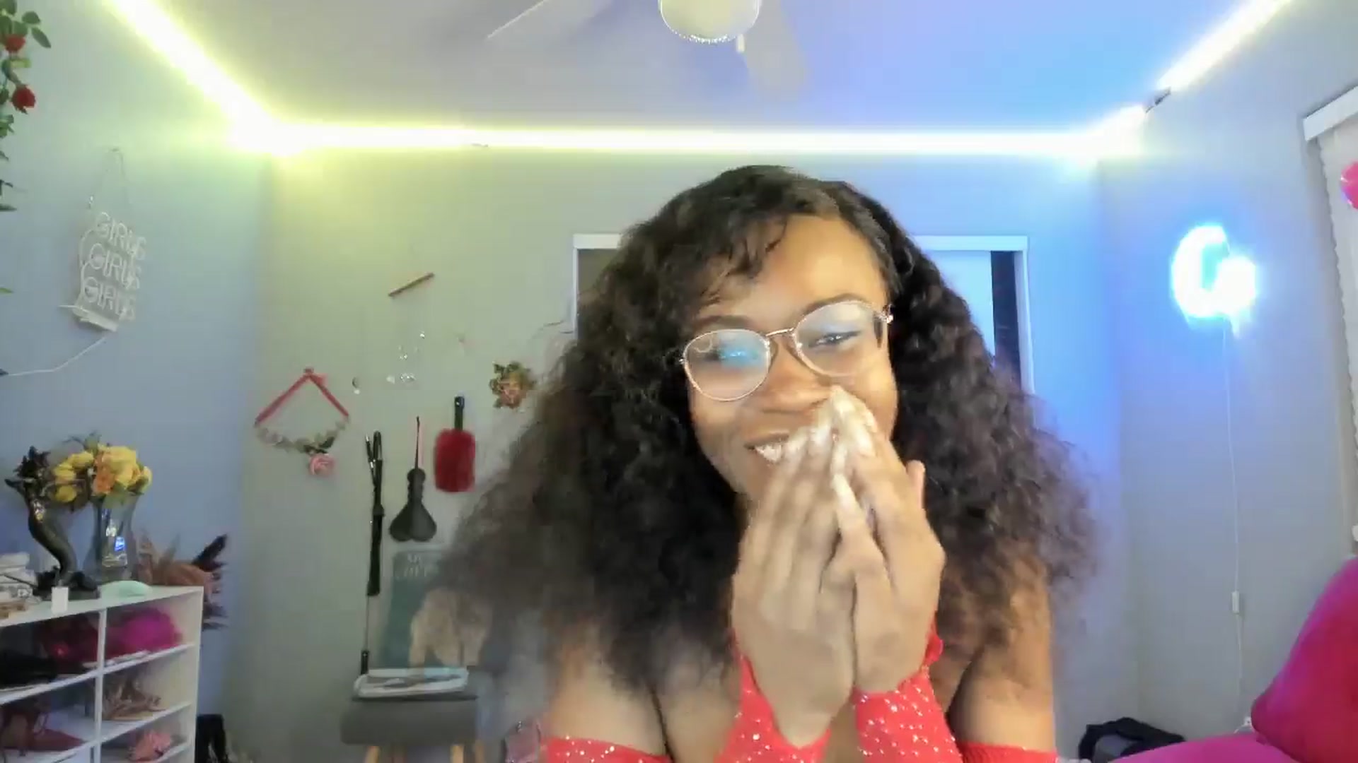 Gallery image thumbnail from JezabelVessir's myfreecams stream on, 02/03/2025, 12:27 image 4 of 20