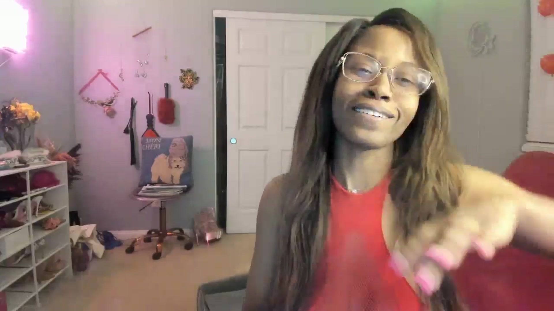 Gallery image thumbnail from JezabelVessir's myfreecams stream on, 02/19/2025, 12:37 image 8 of 20