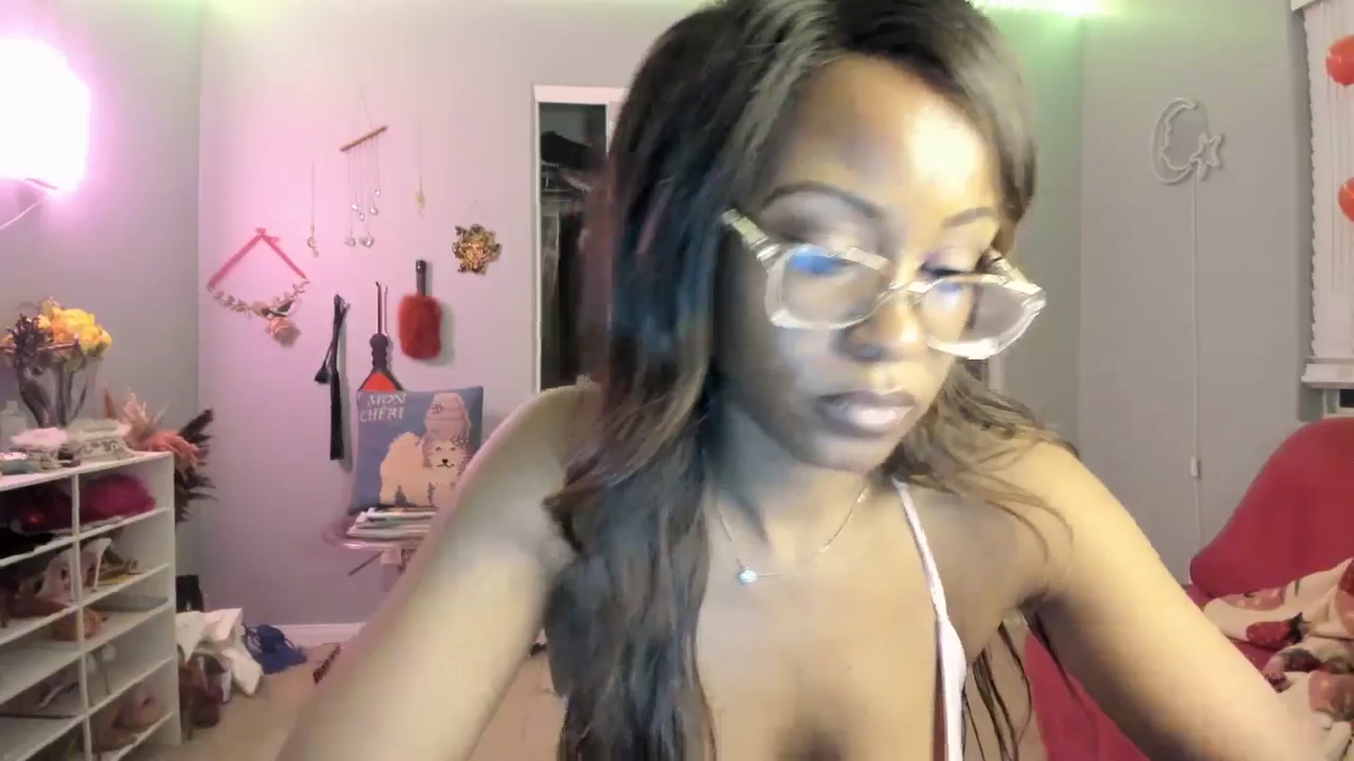Gallery image thumbnail from JezabelVessir's myfreecams stream on, 02/20/2025, 10:39 image 10 of 20