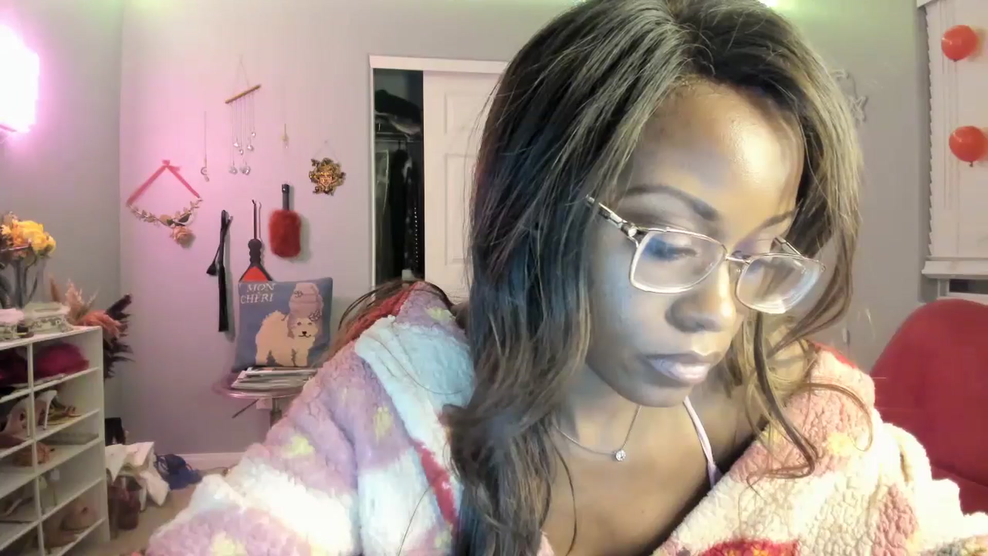 Gallery image thumbnail from JezabelVessir's myfreecams stream on, 02/20/2025, 10:39 image 19 of 20