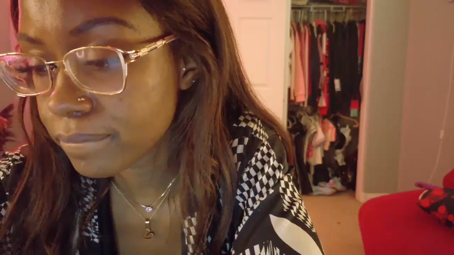Gallery image thumbnail from JezabelVessir's myfreecams stream on, 02/24/2025, 17:06 image 14 of 20