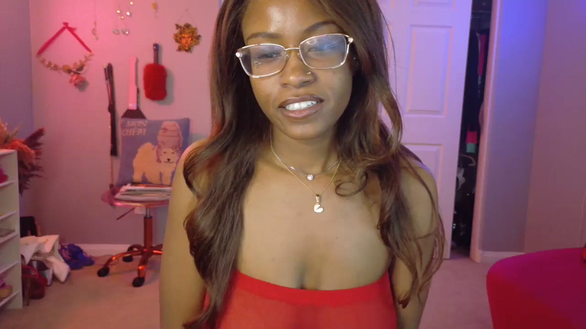 Gallery image thumbnail from JezabelVessir's myfreecams stream on, 02/26/2025, 11:23 image 16 of 20