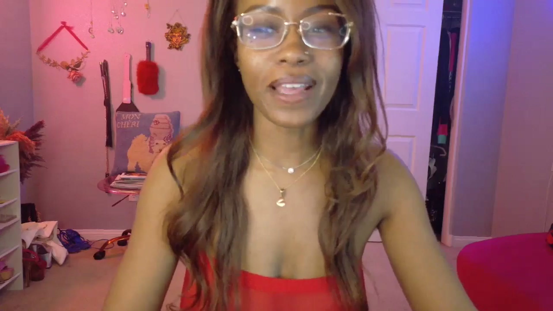 Gallery image thumbnail from JezabelVessir's myfreecams stream on, 02/26/2025, 11:23 image 14 of 20