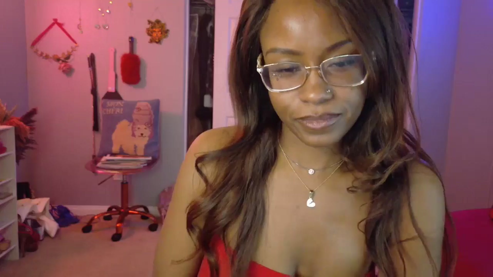 Gallery image thumbnail from JezabelVessir's myfreecams stream on, 02/26/2025, 11:23 image 17 of 20