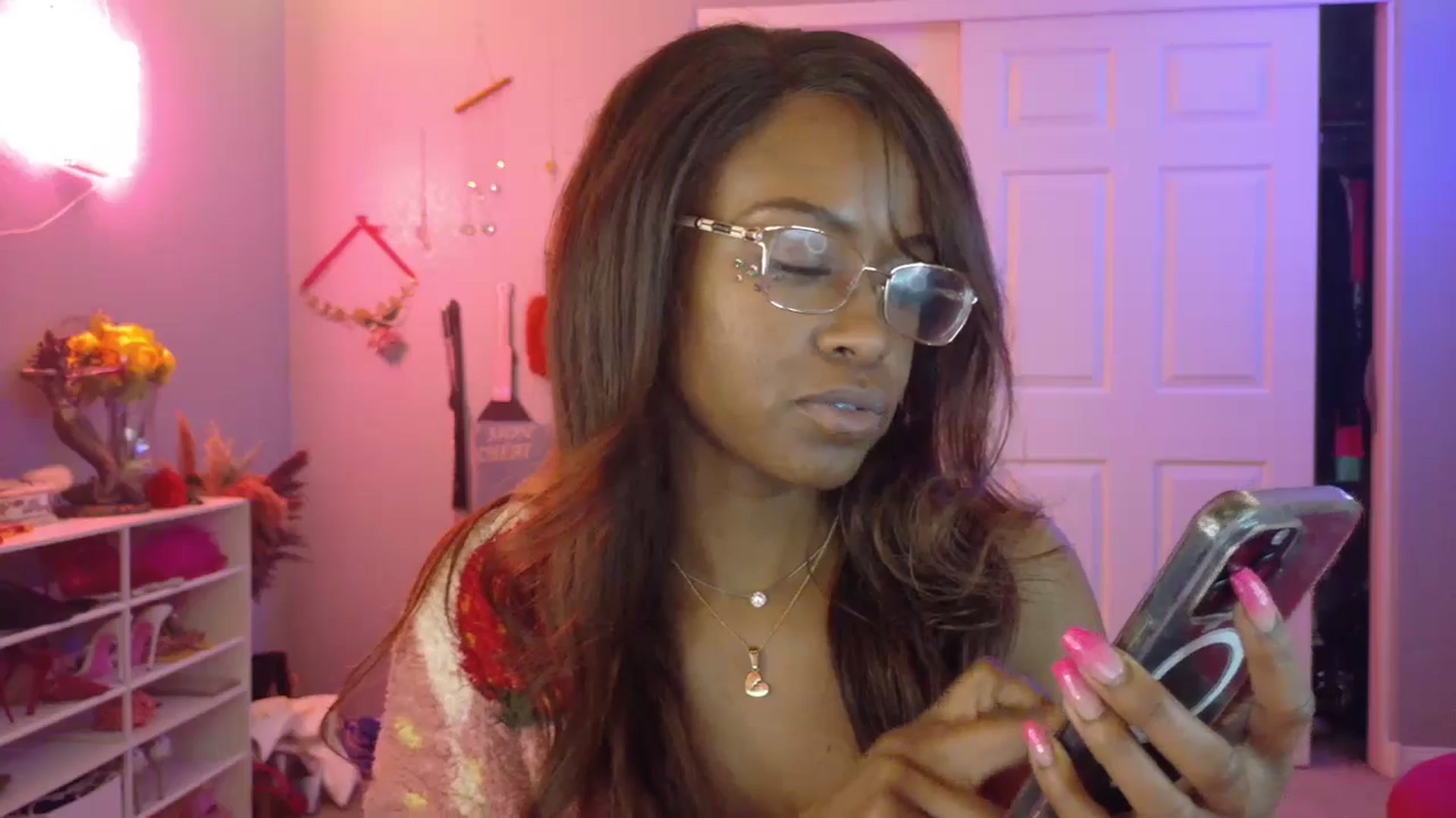 Gallery image thumbnail from JezabelVessir's myfreecams stream on, 02/26/2025, 14:53 image 15 of 20