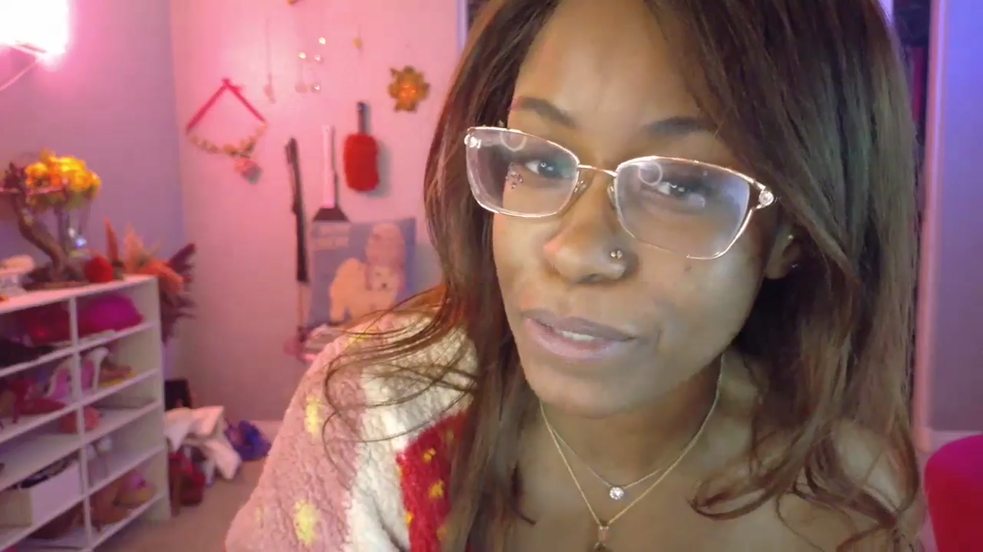 Gallery image thumbnail from JezabelVessir's myfreecams stream on, 02/26/2025, 14:53 image 18 of 20