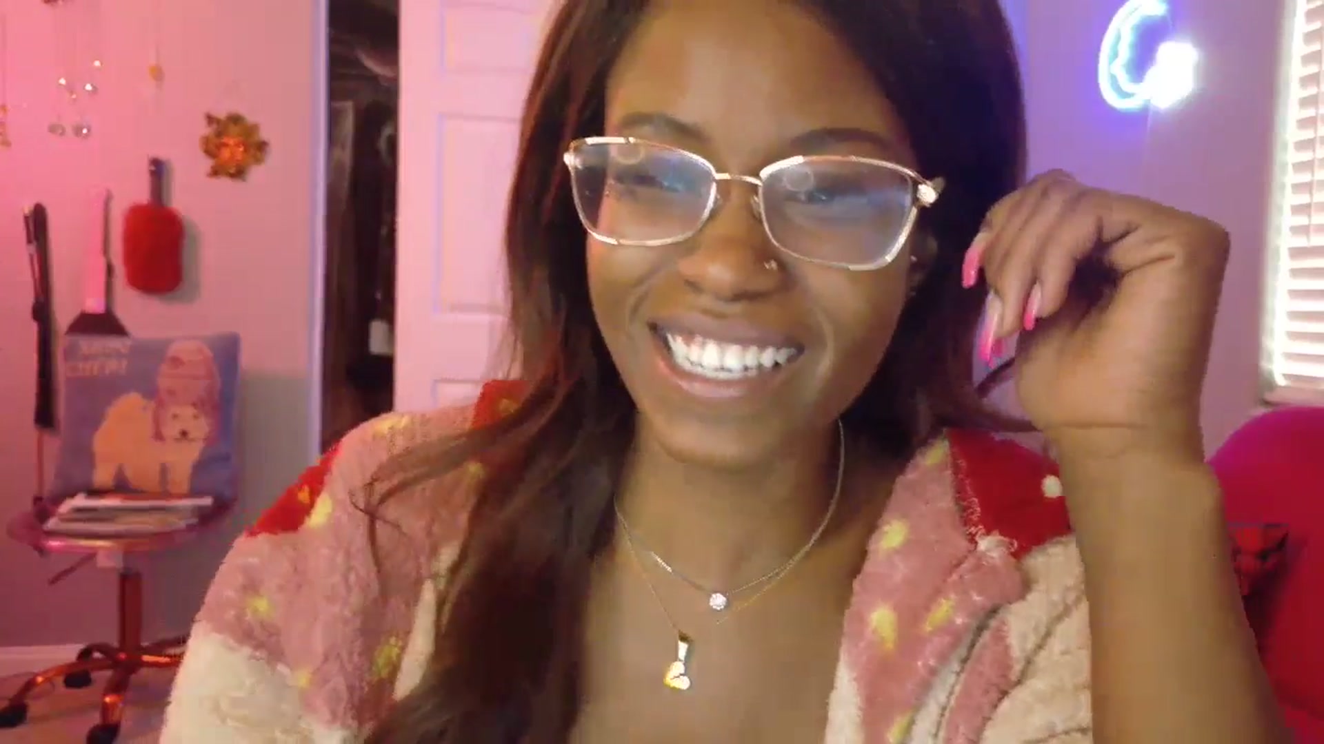 Gallery image thumbnail from JezabelVessir's myfreecams stream on, 02/26/2025, 15:43 image 2 of 20