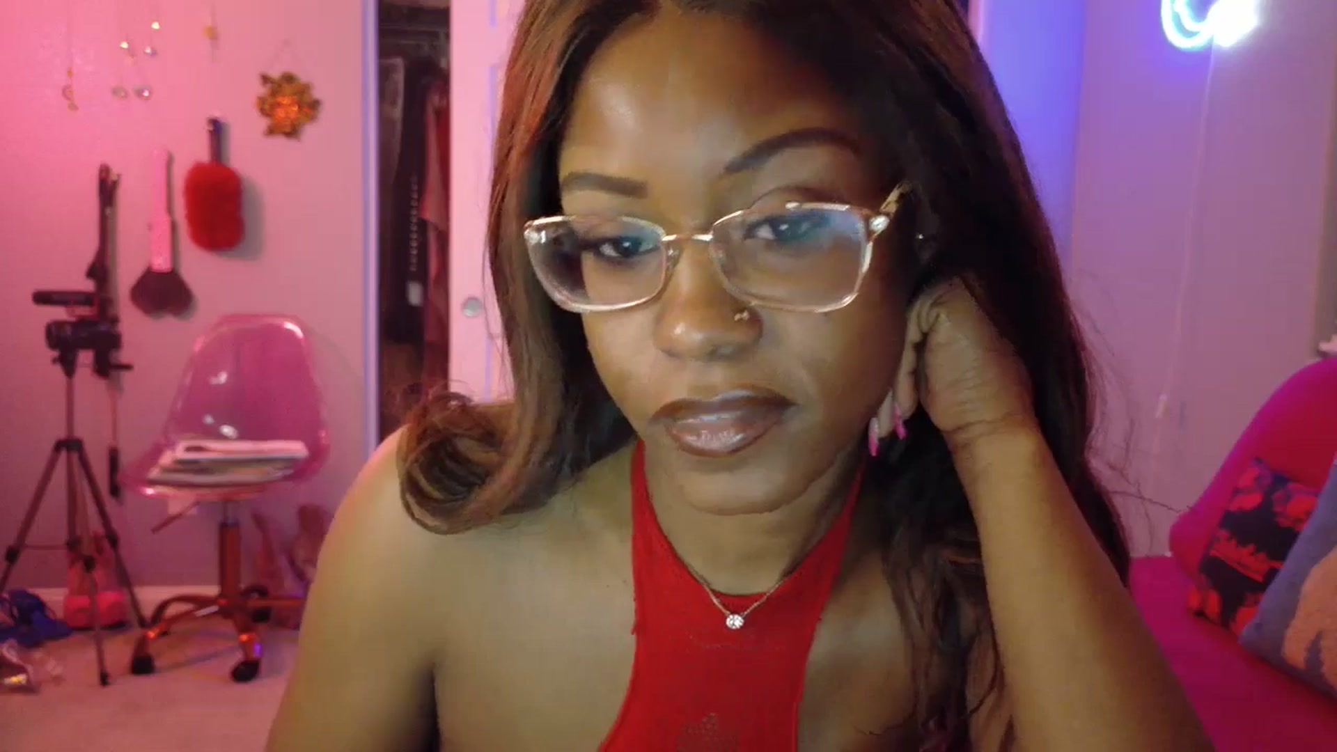Gallery image thumbnail from JezabelVessir's myfreecams stream on, 03/11/2025, 09:16 image 20 of 20