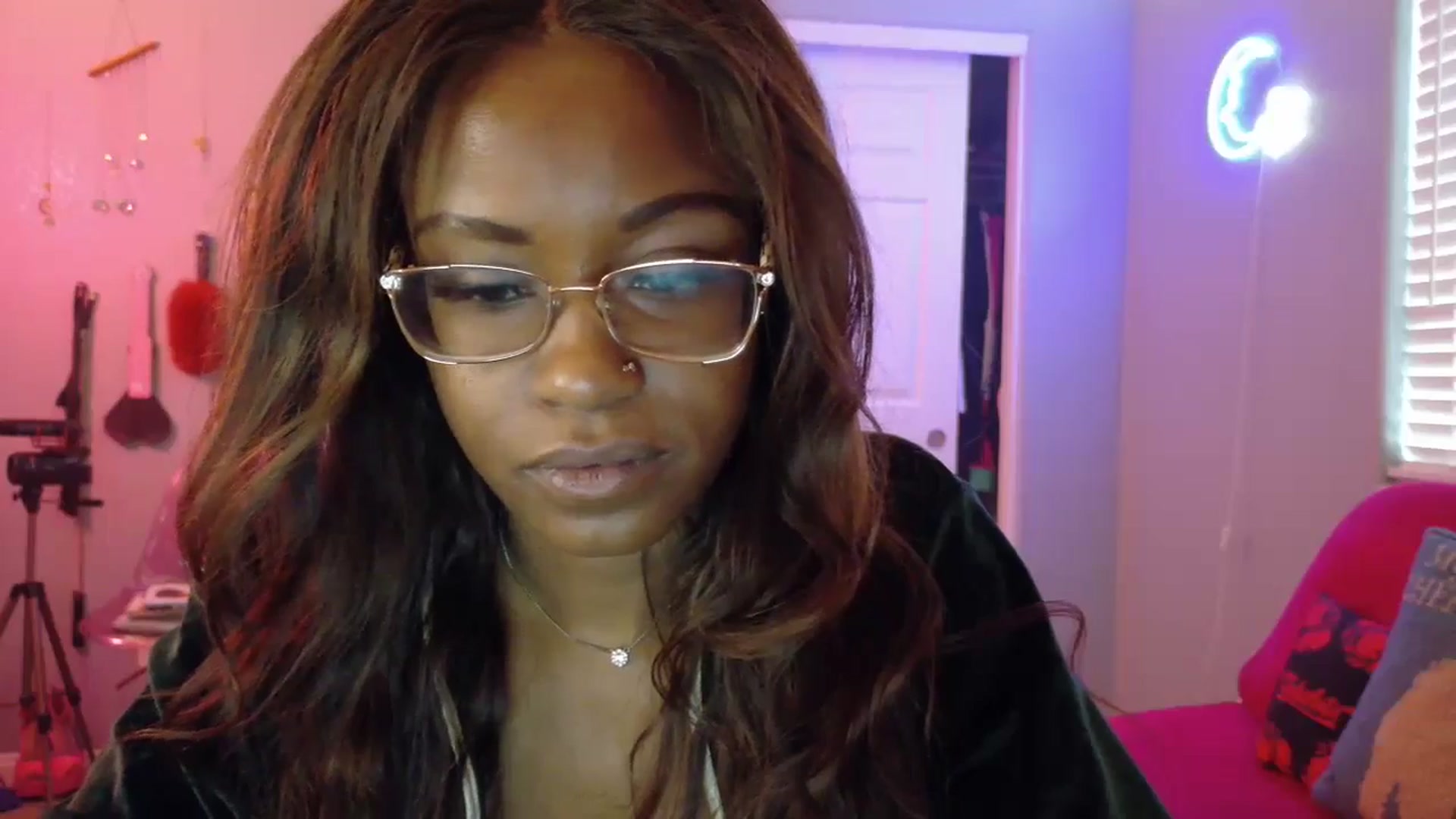 Gallery image thumbnail from JezabelVessir's myfreecams stream on, 03/11/2025, 16:01 image 20 of 20