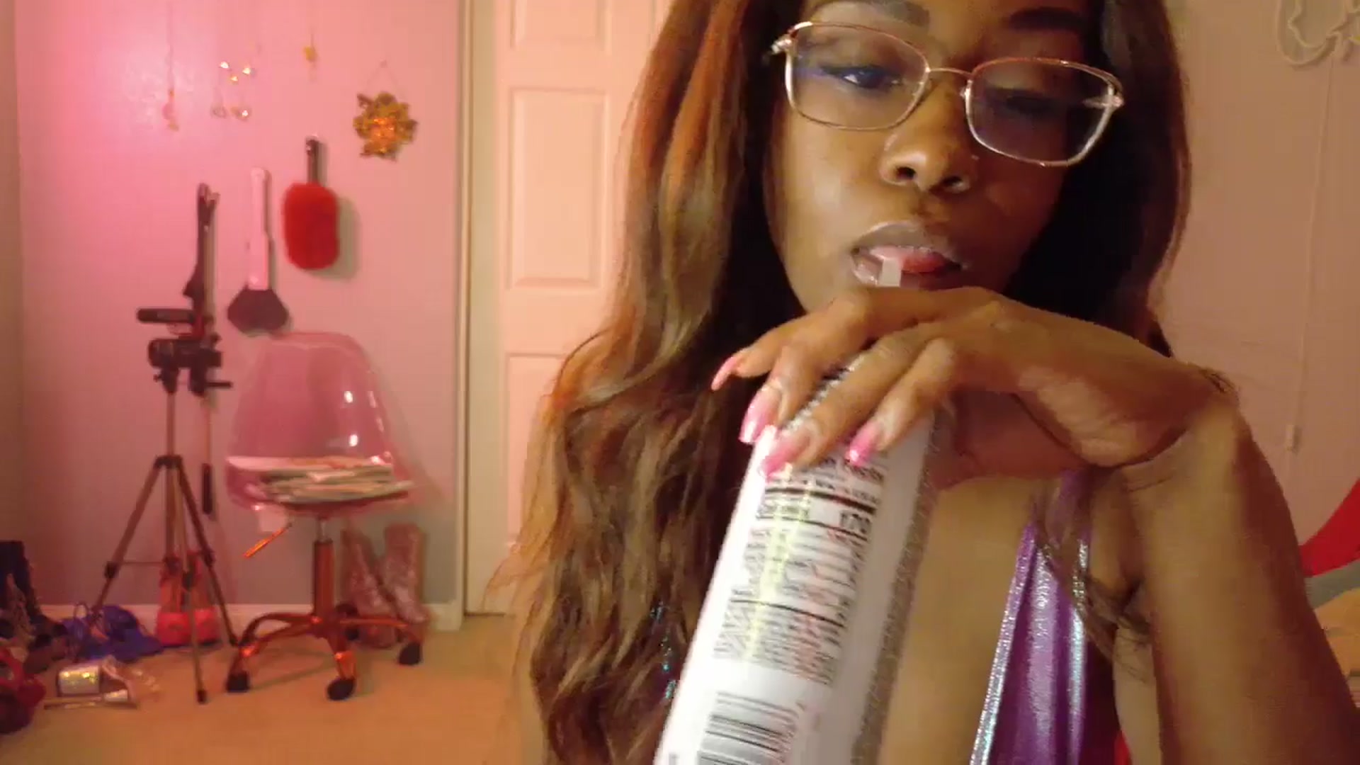 Gallery image thumbnail from JezabelVessir's myfreecams stream on, 03/16/2025, 11:21 image 12 of 20