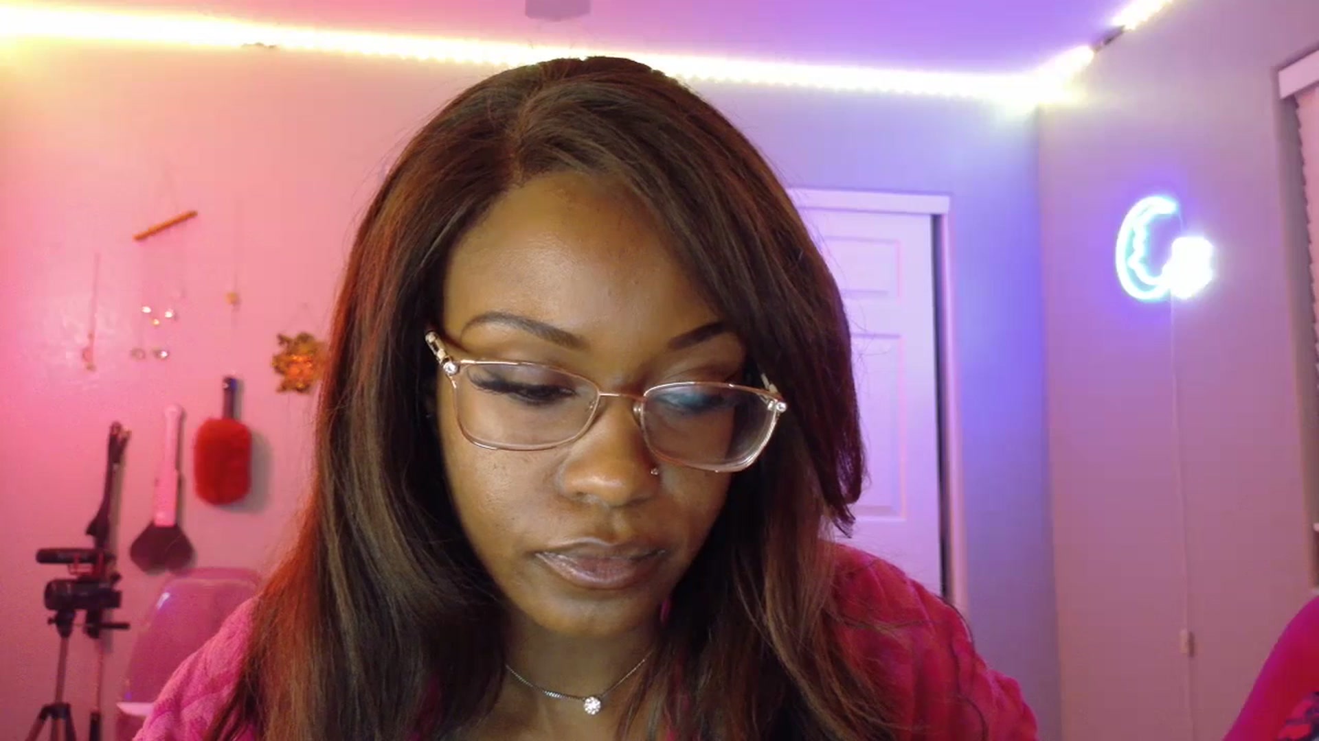 Gallery image thumbnail from JezabelVessir's myfreecams stream on, 03/17/2025, 13:35 image 19 of 20