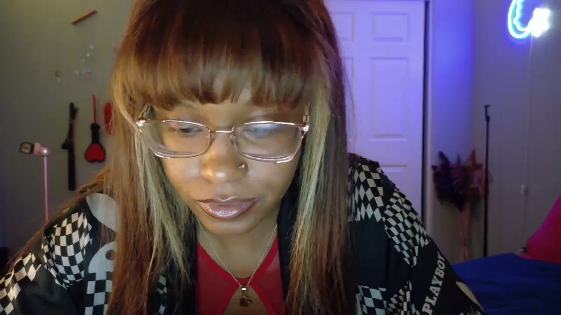 Gallery image thumbnail from JezabelVessir's myfreecams stream on, 05/27/2025, 08:39 image 15 of 20
