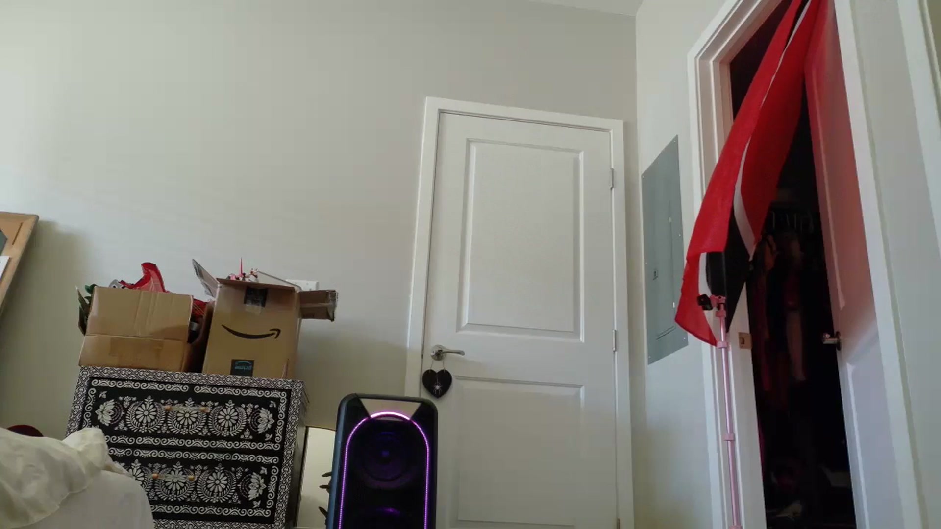Gallery image thumbnail from JezabelVessir's myfreecams stream on, 07/23/2025, 01:55 image 15 of 20