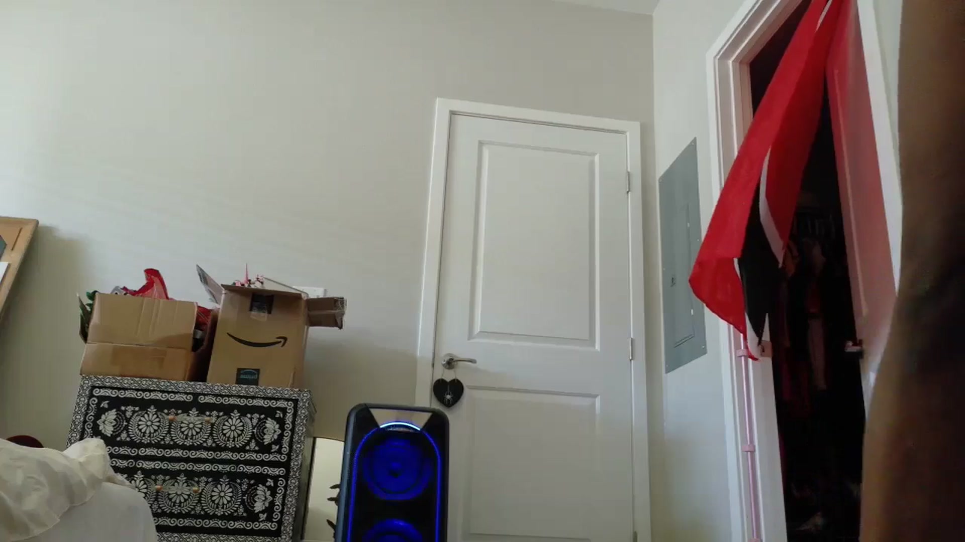 Gallery image thumbnail from JezabelVessir's myfreecams stream on, 07/23/2025, 01:55 image 14 of 20