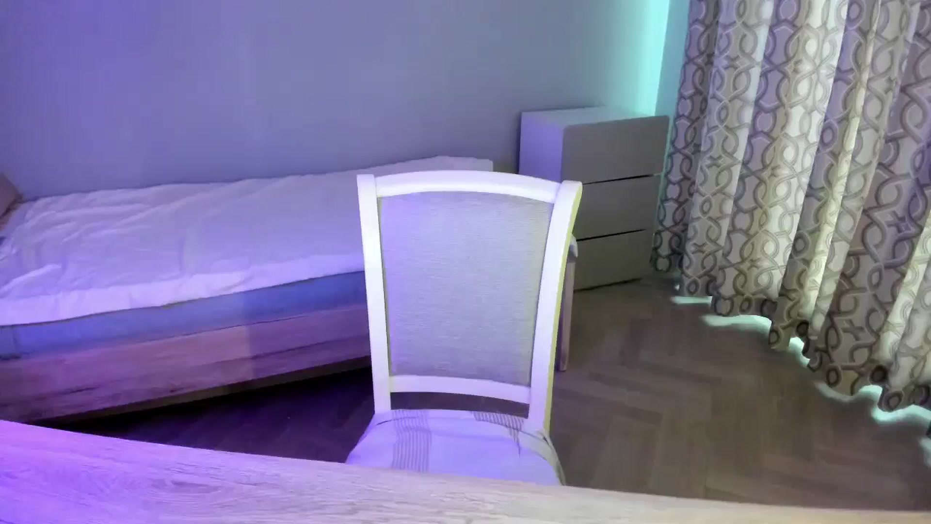 Gallery image thumbnail from Jill_An's myfreecams stream on, 05/11/2024, 15:35 image 14 of 20