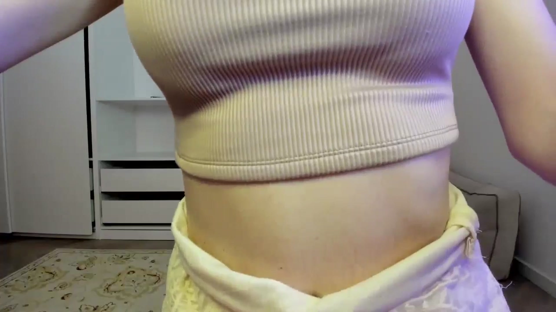 Gallery image thumbnail from Jill_An's myfreecams stream on, 05/29/2024, 12:24 image 13 of 20