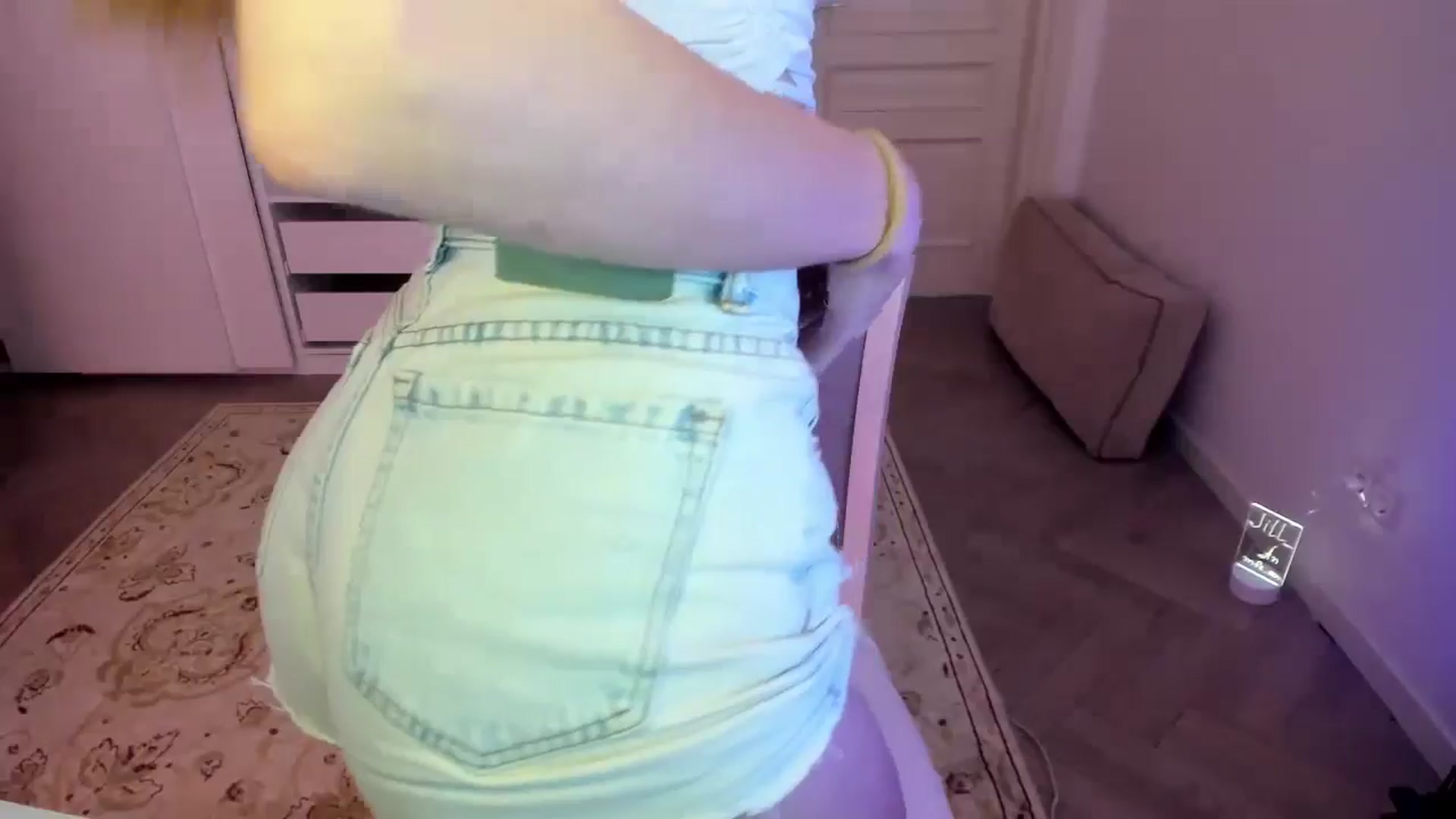 Gallery image thumbnail from Jill_An's myfreecams stream on, 07/10/2024, 15:35 image 2 of 20