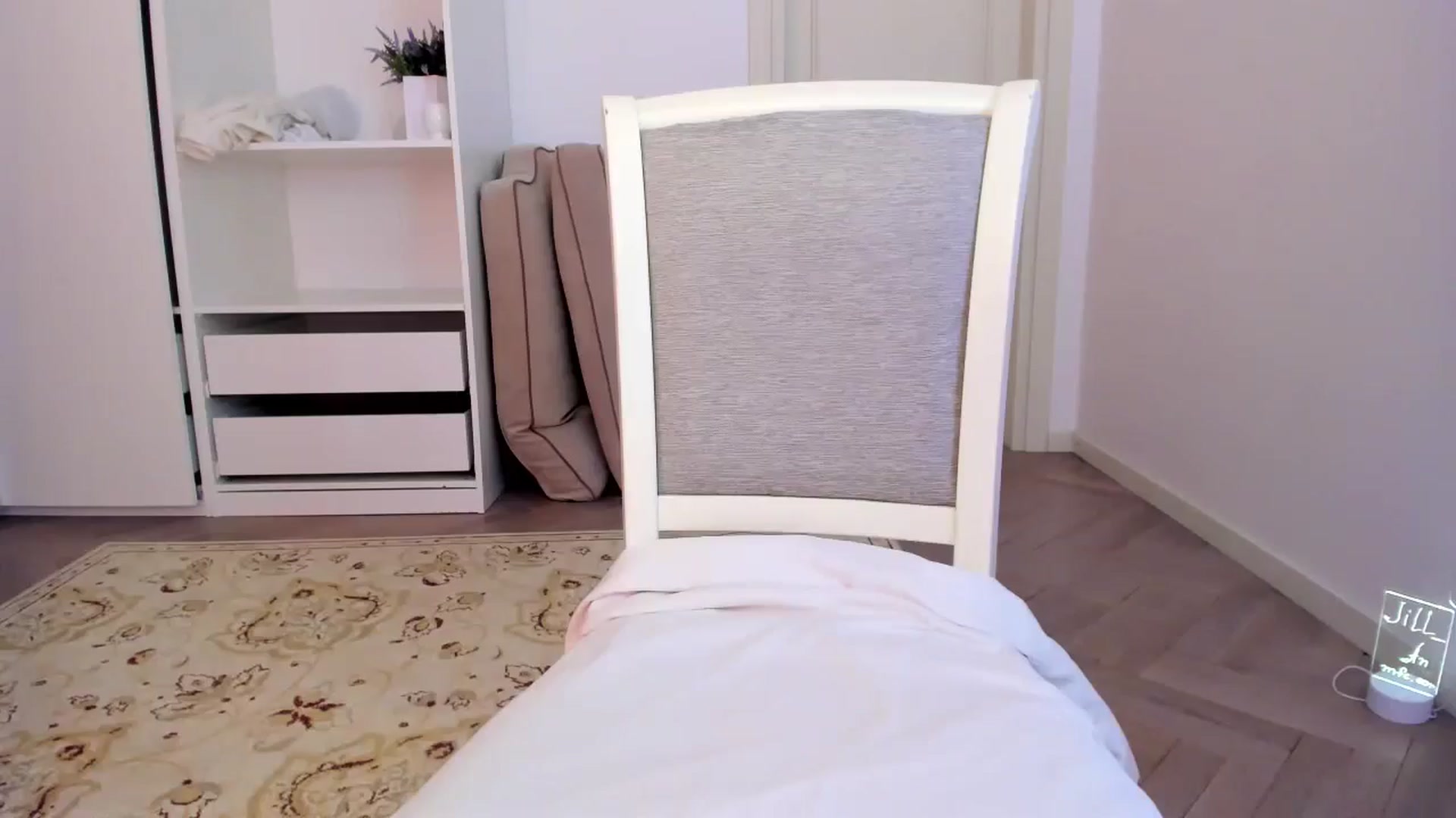 Gallery image thumbnail from Jill_An's myfreecams stream on, 08/29/2024, 15:31 image 6 of 20
