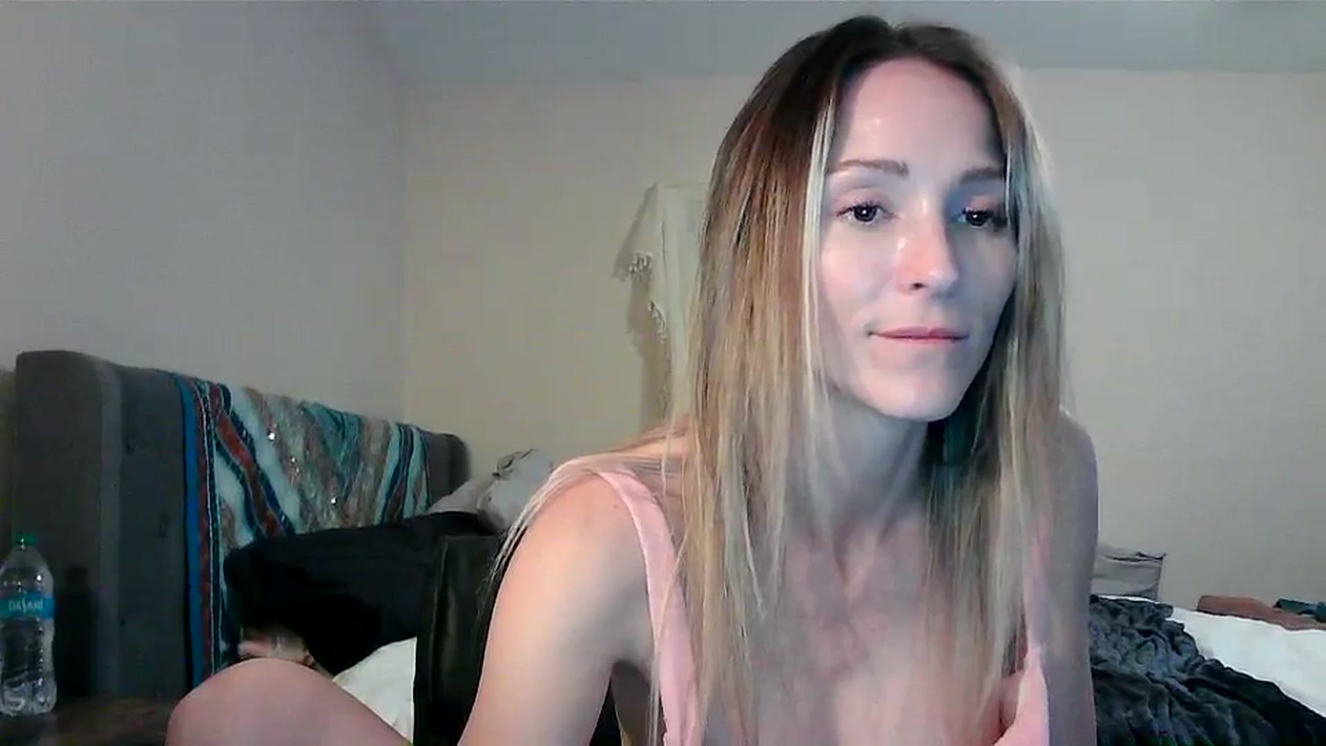 Gallery image thumbnail from JilliaJade's myfreecams stream on, 11/14/2024, 07:56 image 13 of 20