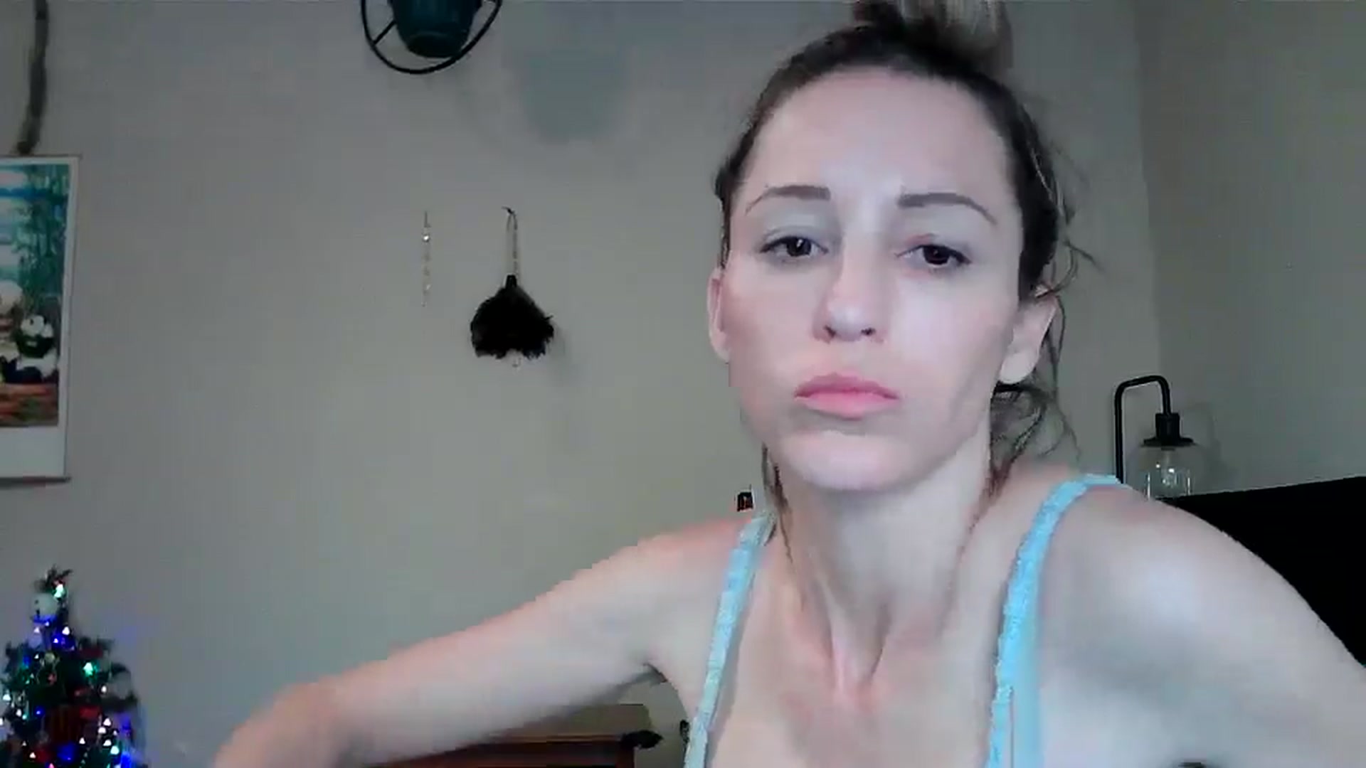 Gallery image thumbnail from JilliaJade's myfreecams stream on, 12/13/2024, 16:04 image 7 of 20