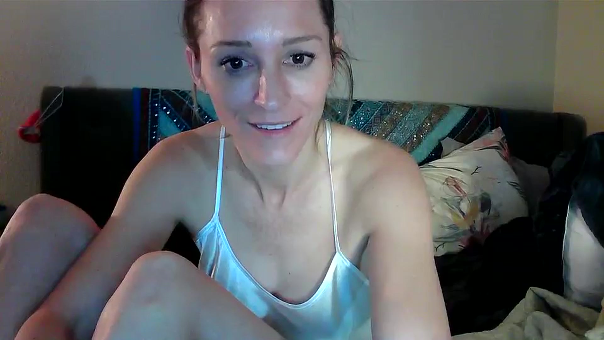 Gallery image thumbnail from JilliaJade's myfreecams stream on, 12/14/2024, 15:19 image 6 of 20