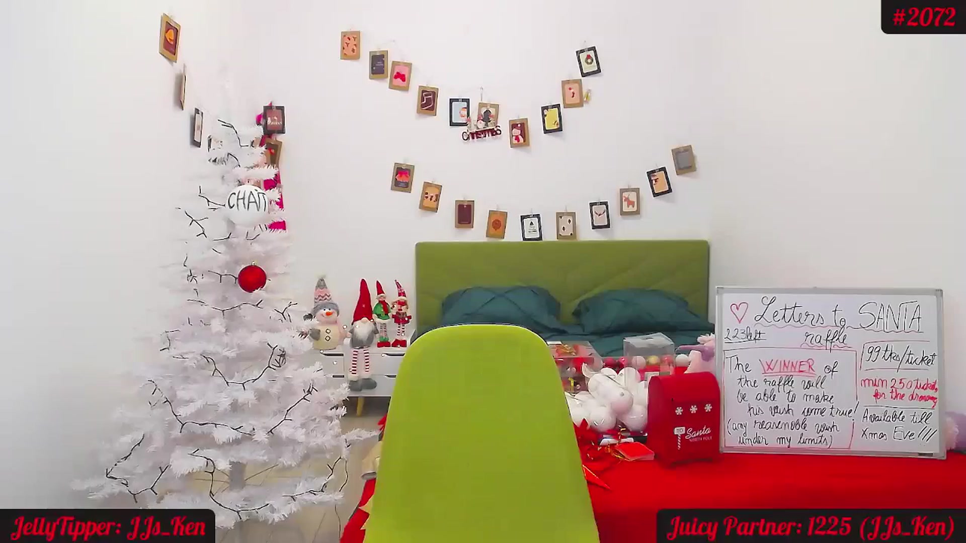 Gallery image thumbnail from JingleJelly's myfreecams stream on, 12/13/2024, 17:38 image 18 of 20