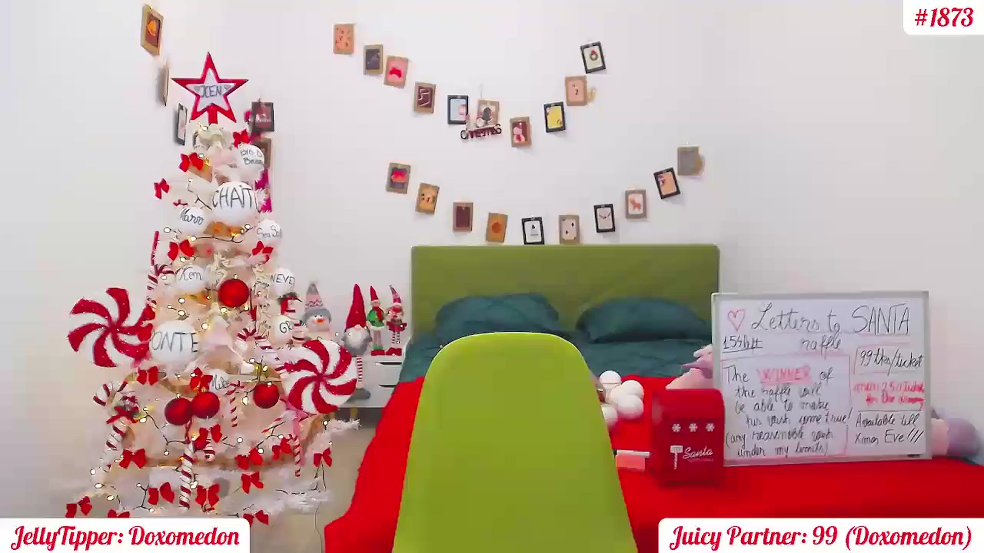 Gallery image thumbnail from JingleJelly's myfreecams stream on, 12/24/2024, 16:31 image 11 of 20
