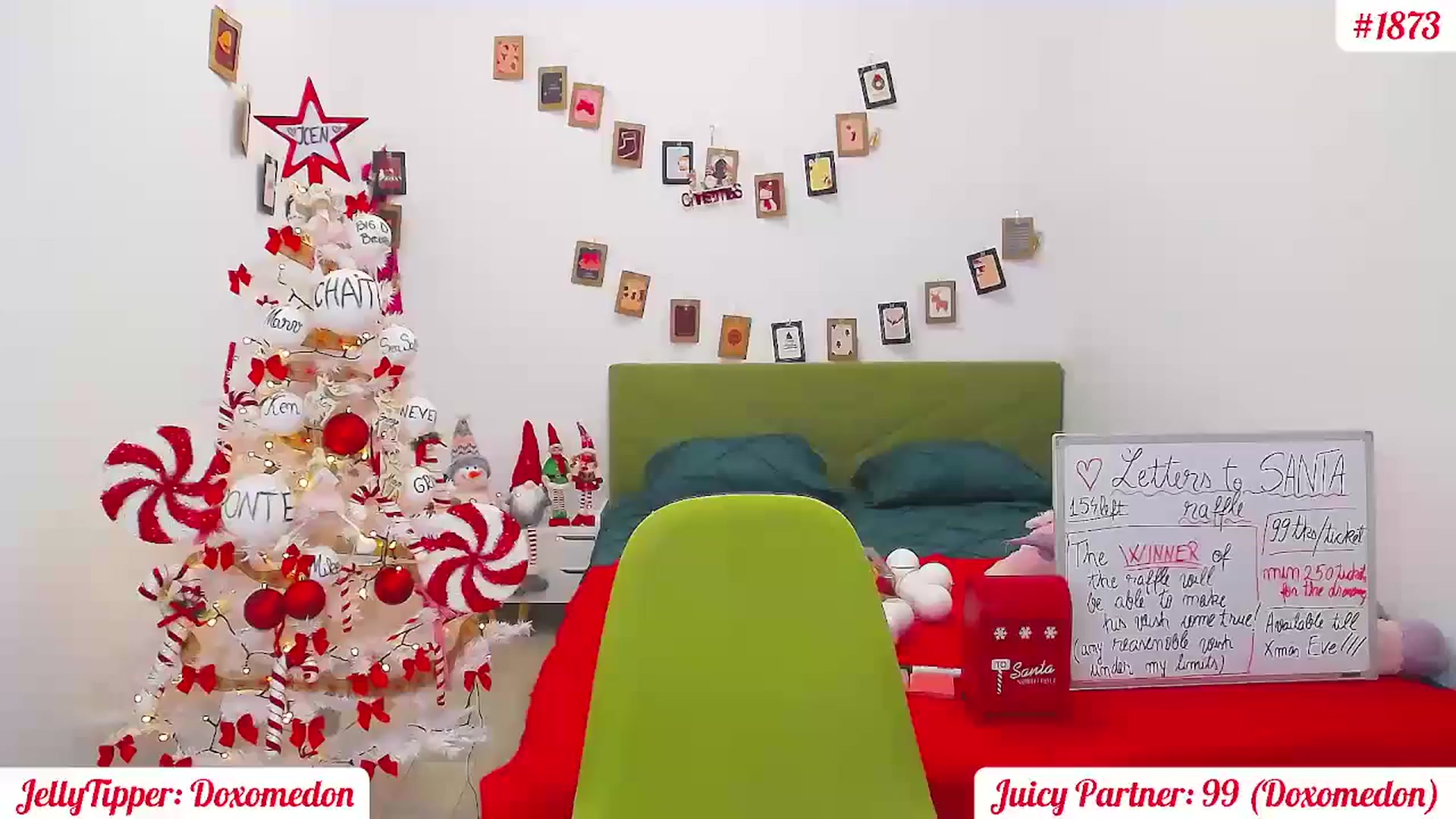 Gallery image thumbnail from JingleJelly's myfreecams stream on, 12/24/2024, 16:31 image 14 of 20