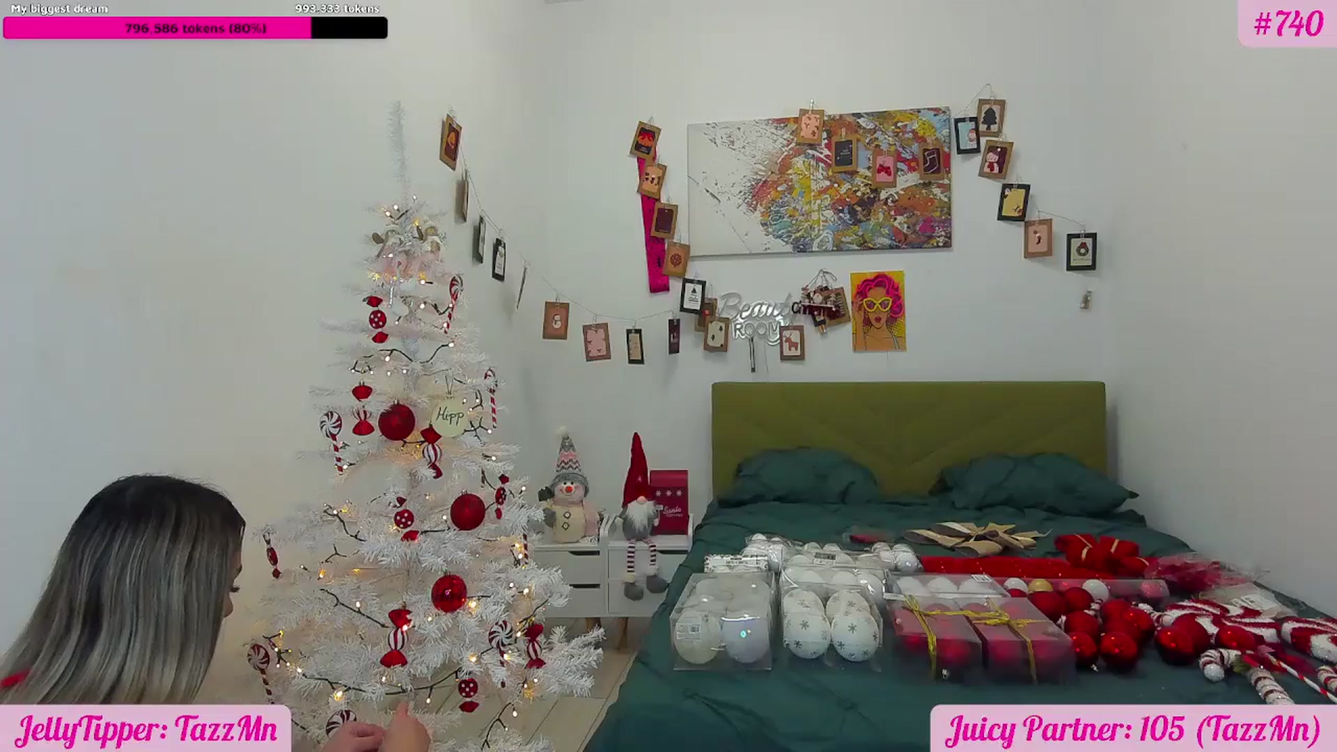 Gallery image thumbnail from JingleJelly's myfreecams stream on, 12/14/2025, 16:36 image 17 of 20