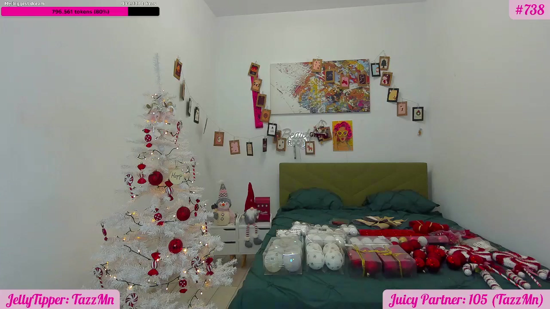 Gallery image thumbnail from JingleJelly's myfreecams stream on, 12/14/2025, 16:36 image 1 of 20