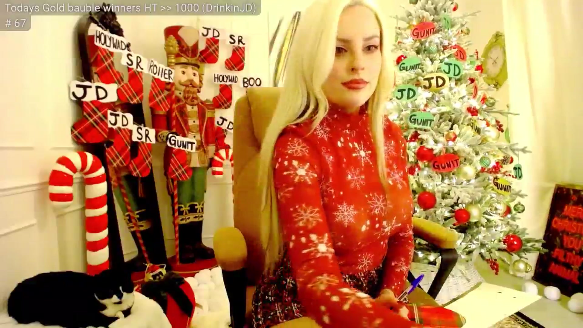 Gallery image thumbnail from JingleK3lls's myfreecams stream on, 12/07/2025, 05:44 image 8 of 20