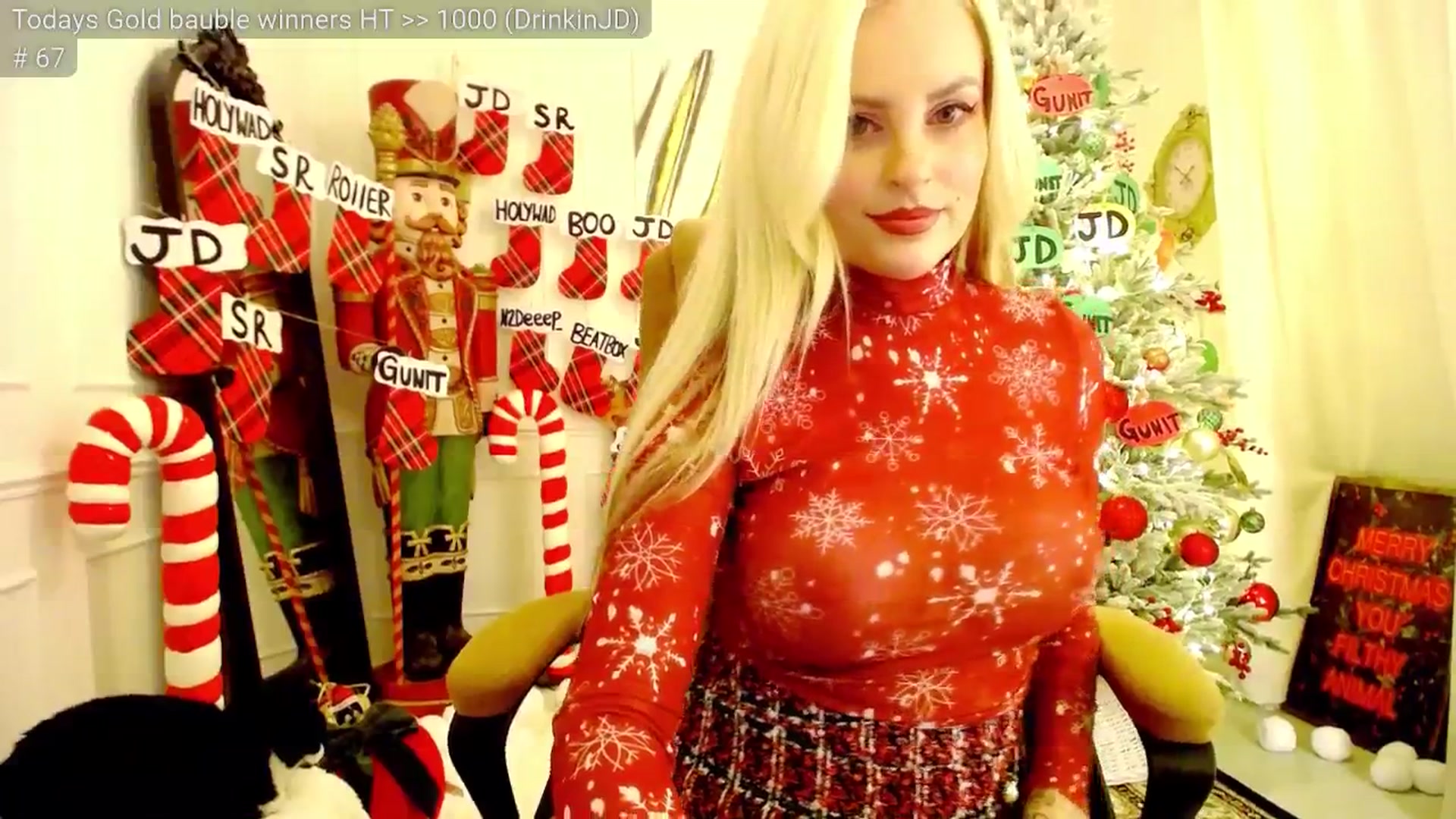 Gallery image thumbnail from JingleK3lls's myfreecams stream on, 12/07/2025, 05:44 image 14 of 20