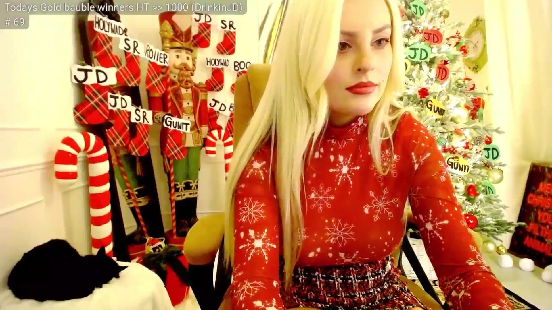 Gallery image thumbnail from JingleK3lls's myfreecams stream on, 12/07/2025, 05:44 image 2 of 20