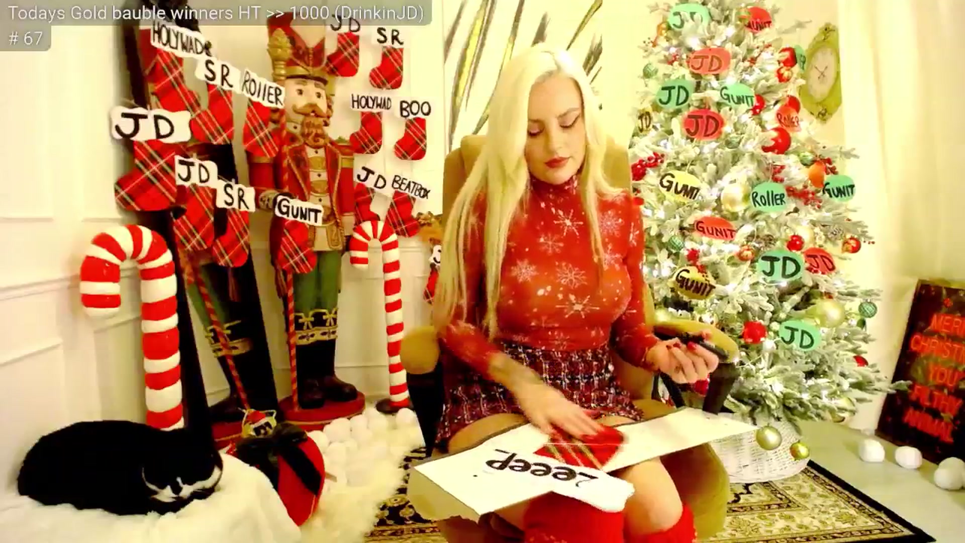 Gallery image thumbnail from JingleK3lls's myfreecams stream on, 12/07/2025, 05:44 image 9 of 20