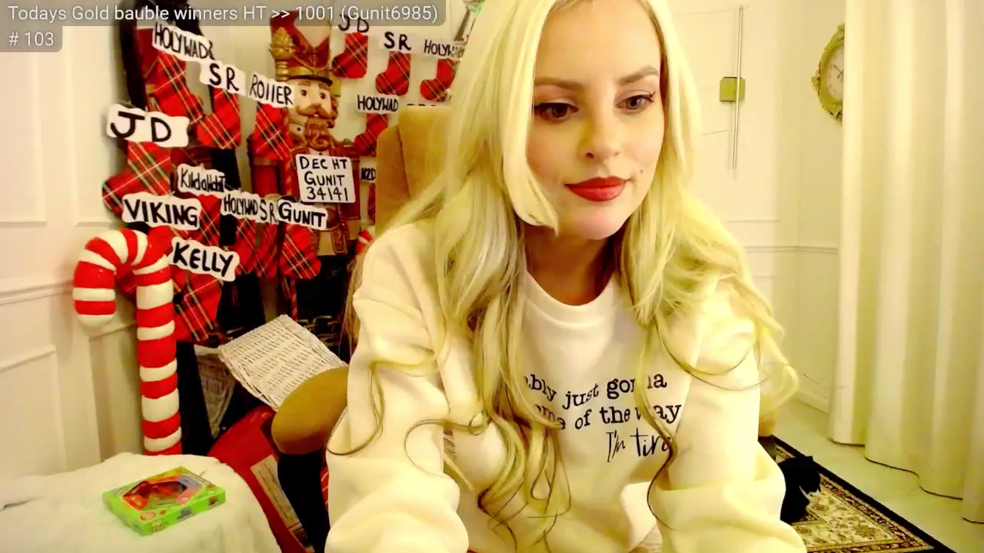 Gallery image thumbnail from JingleK3lls's myfreecams stream on, 12/21/2025, 04:25 image 10 of 20