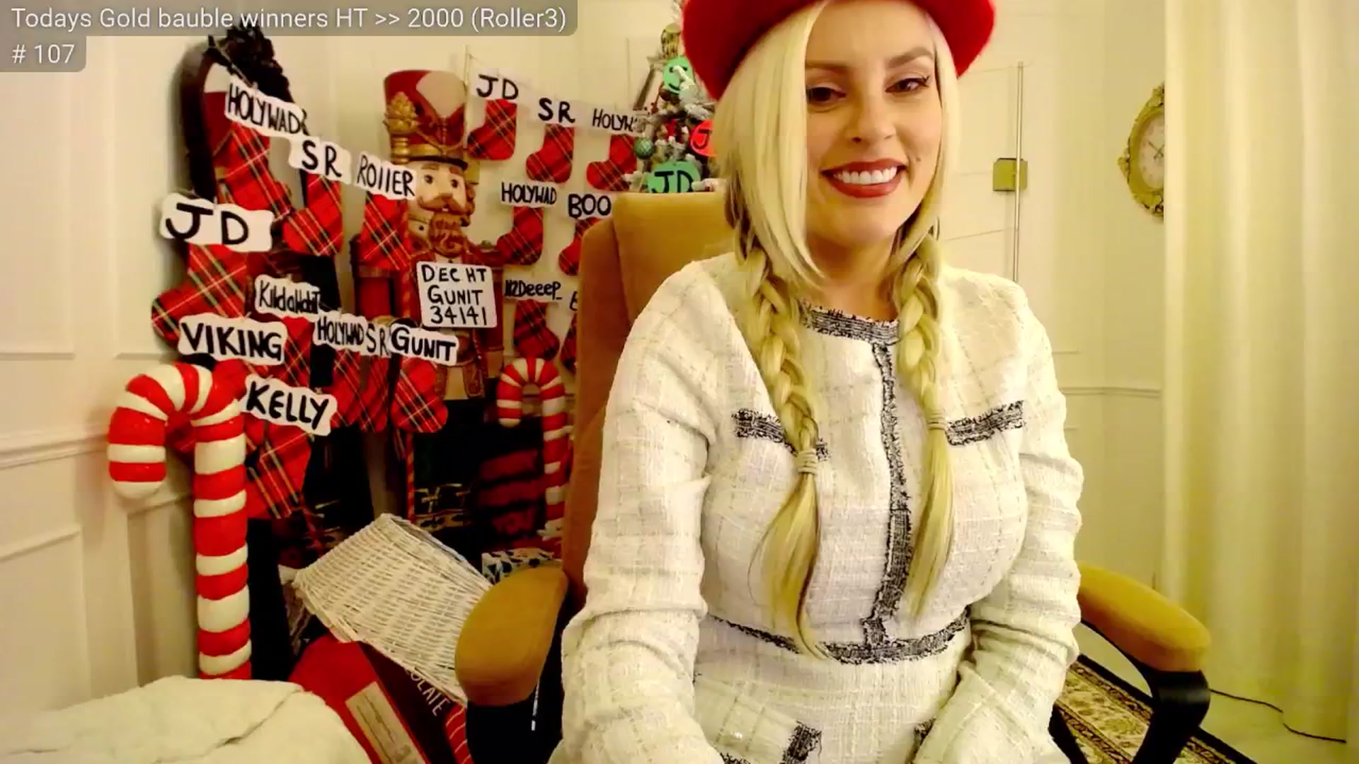 Gallery image thumbnail from JingleK3lls's myfreecams stream on, 12/23/2025, 24:04 image 13 of 20