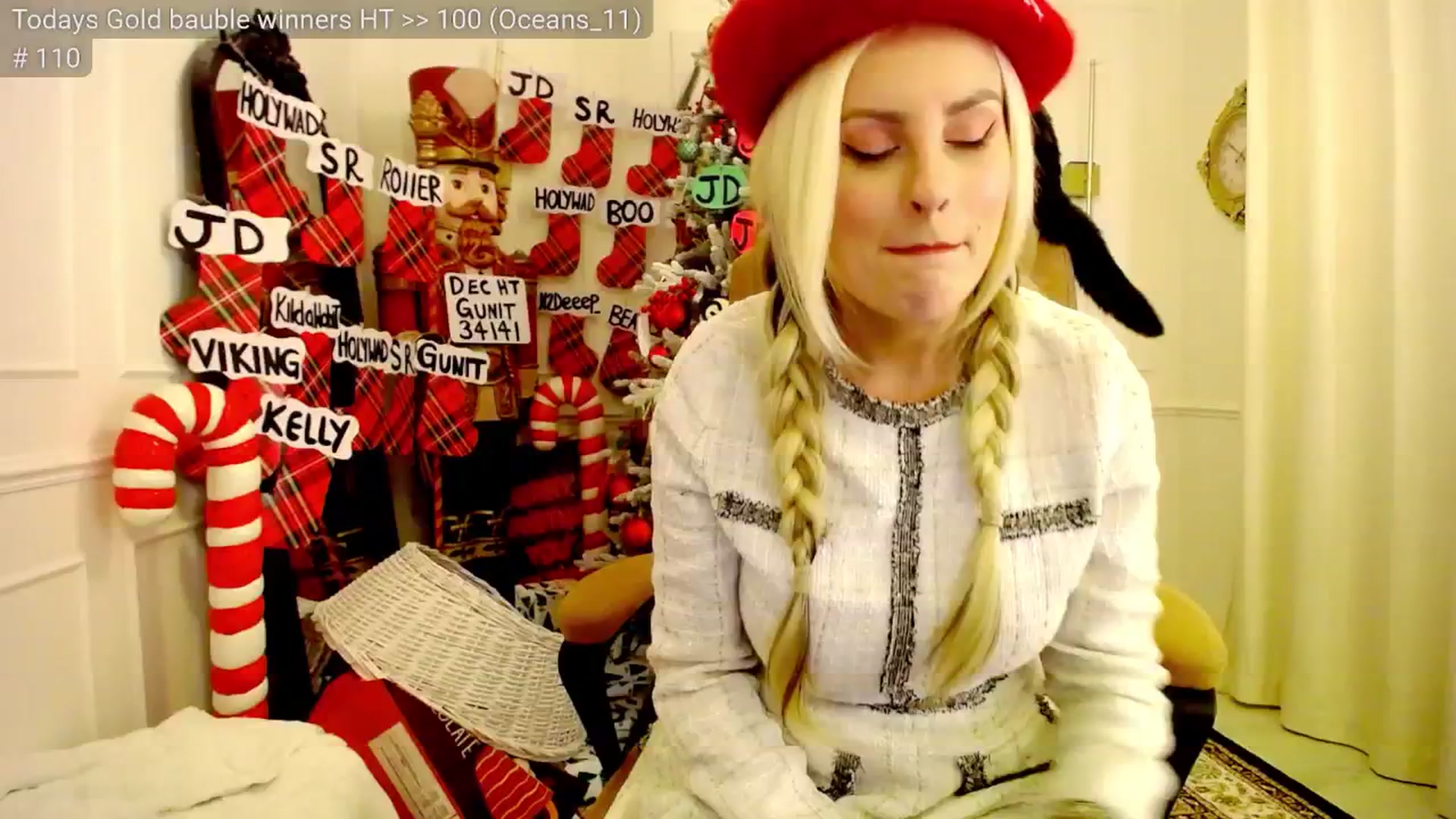 Gallery image thumbnail from JingleK3lls's myfreecams stream on, 12/23/2025, 24:04 image 2 of 20