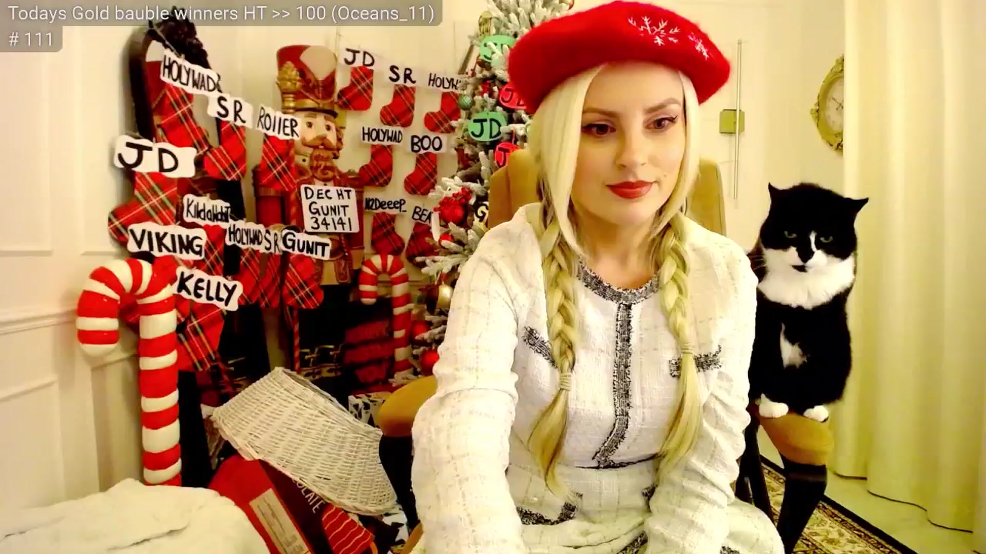 Gallery image thumbnail from JingleK3lls's myfreecams stream on, 12/23/2025, 24:04 image 3 of 20