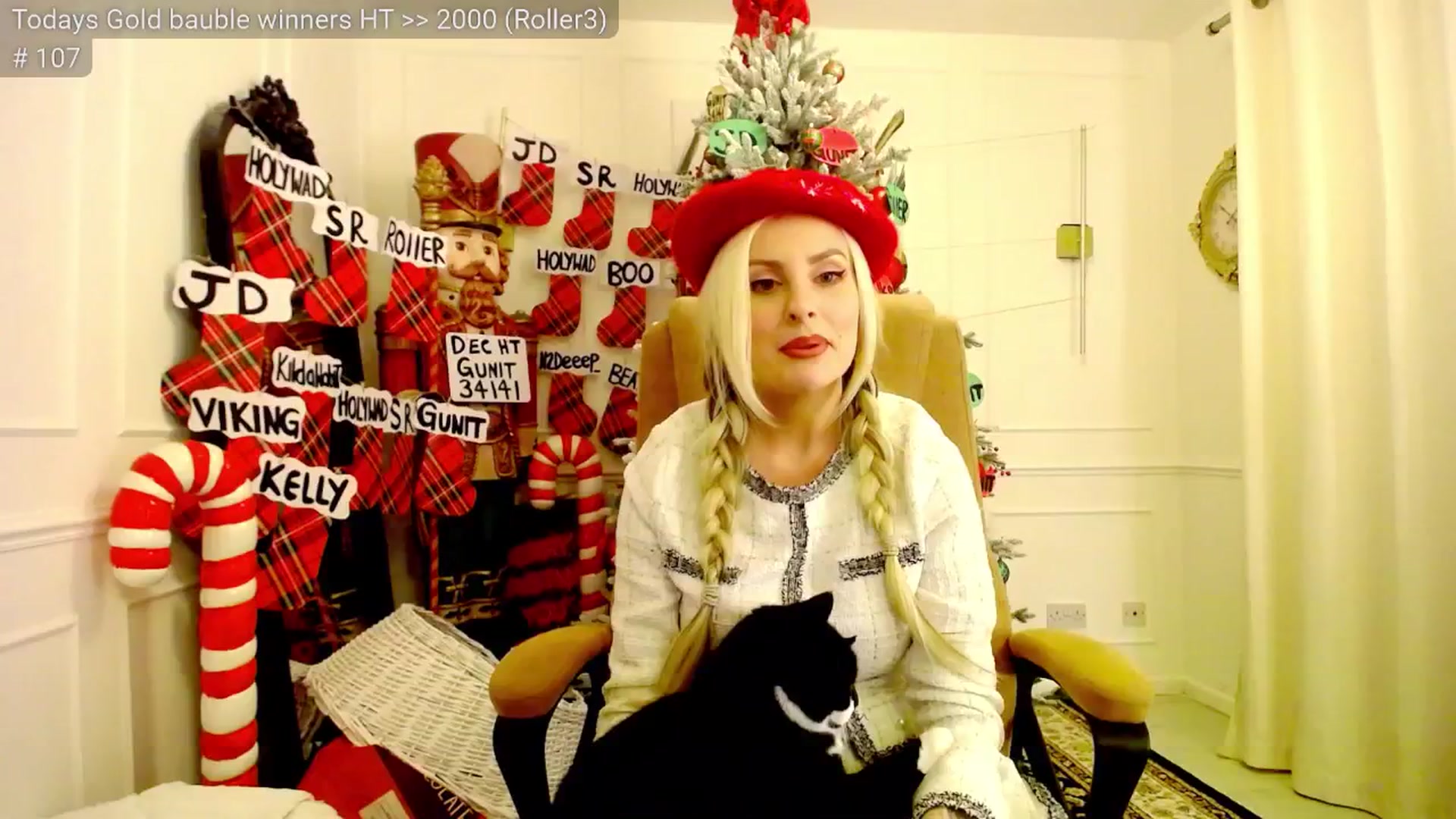 Gallery image thumbnail from JingleK3lls's myfreecams stream on, 12/23/2025, 24:04 image 16 of 20