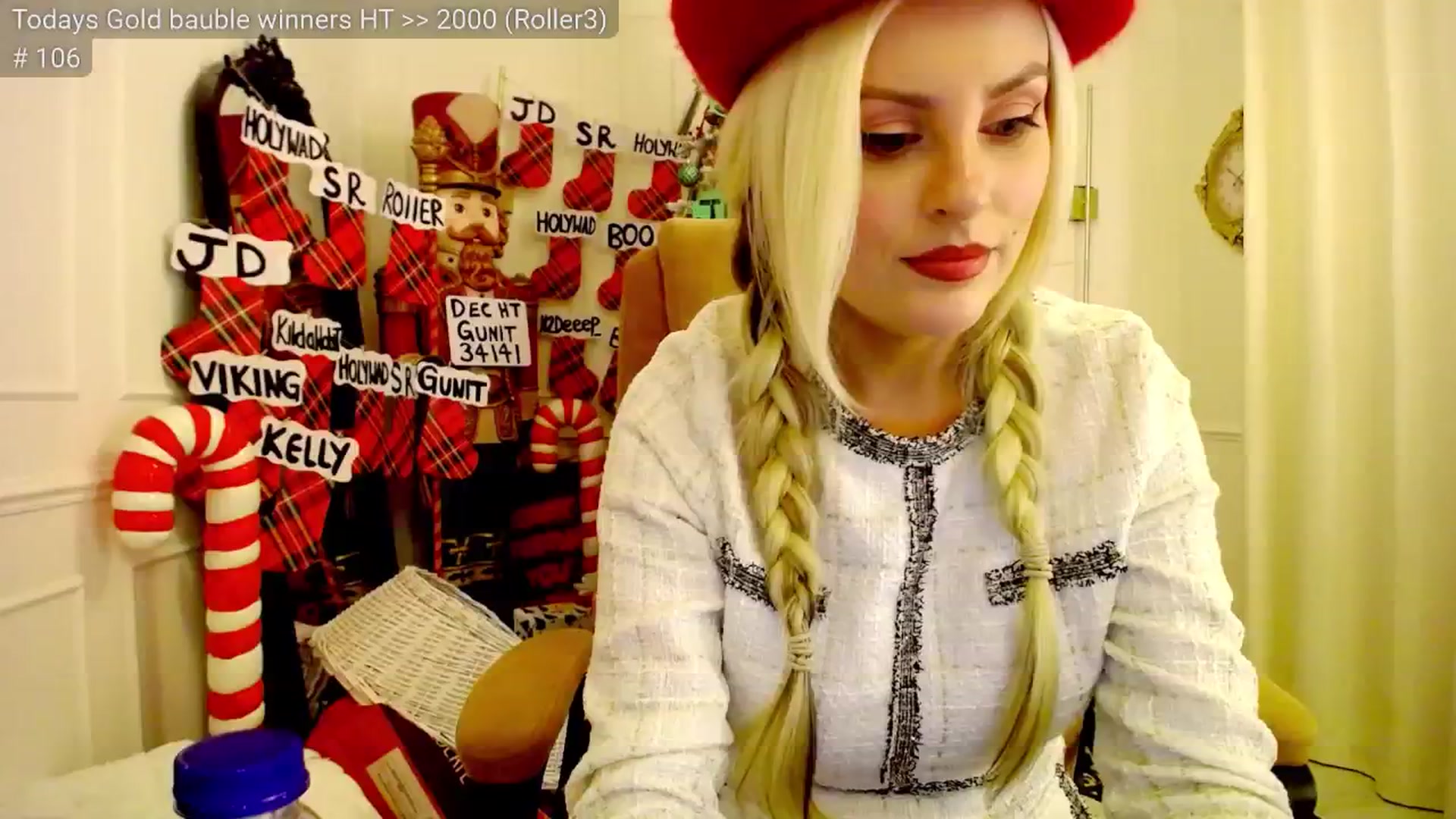 Gallery image thumbnail from JingleK3lls's myfreecams stream on, 12/23/2025, 24:26 image 5 of 20