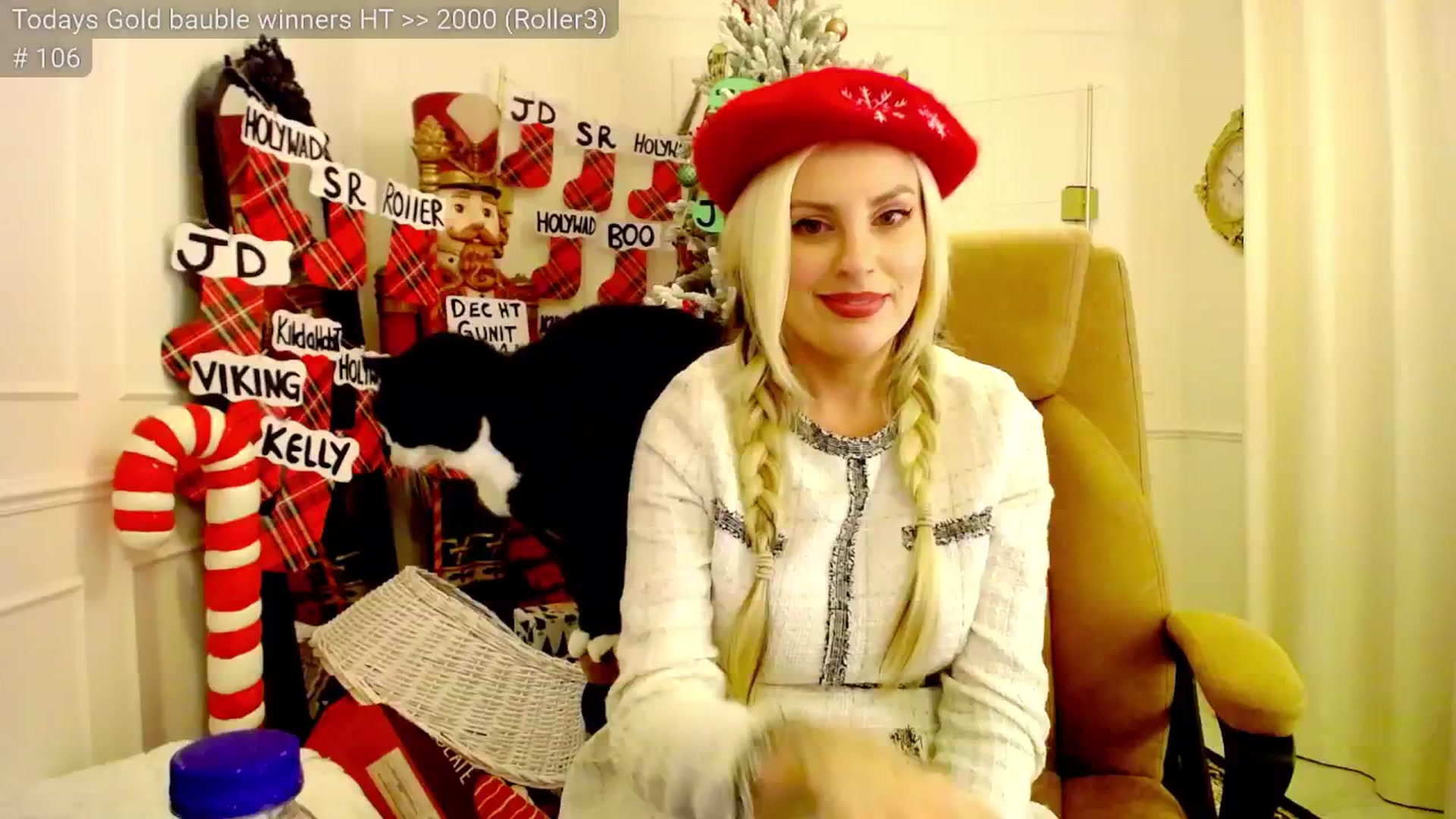 Gallery image thumbnail from JingleK3lls's myfreecams stream on, 12/23/2025, 24:26 image 15 of 20