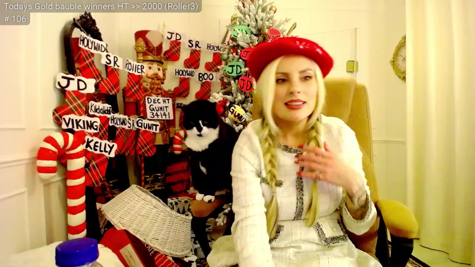 Gallery image thumbnail from JingleK3lls's myfreecams stream on, 12/23/2025, 24:26 image 13 of 20