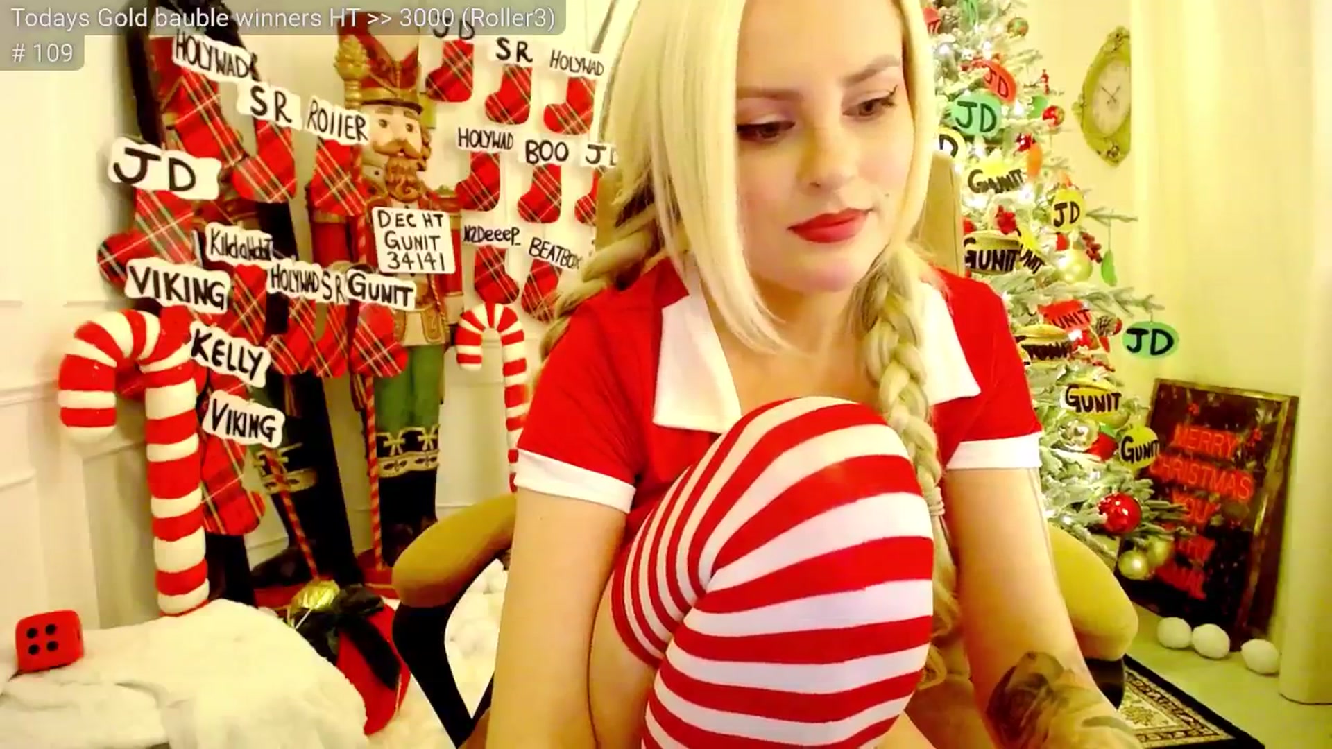 Gallery image thumbnail from JingleK3lls's myfreecams stream on, 12/28/2025, 02:04 image 17 of 20