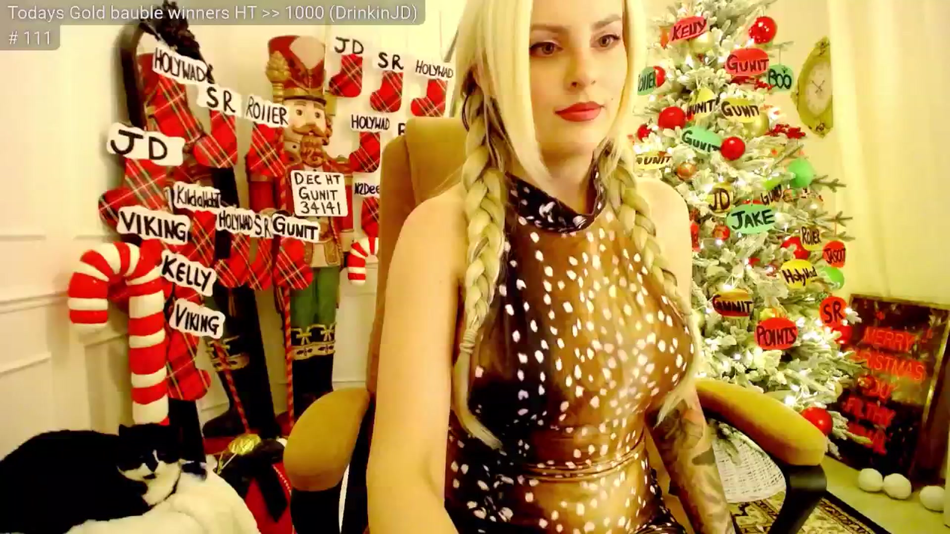 Gallery image thumbnail from JingleK3lls's myfreecams stream on, 12/30/2025, 24:03 image 15 of 20