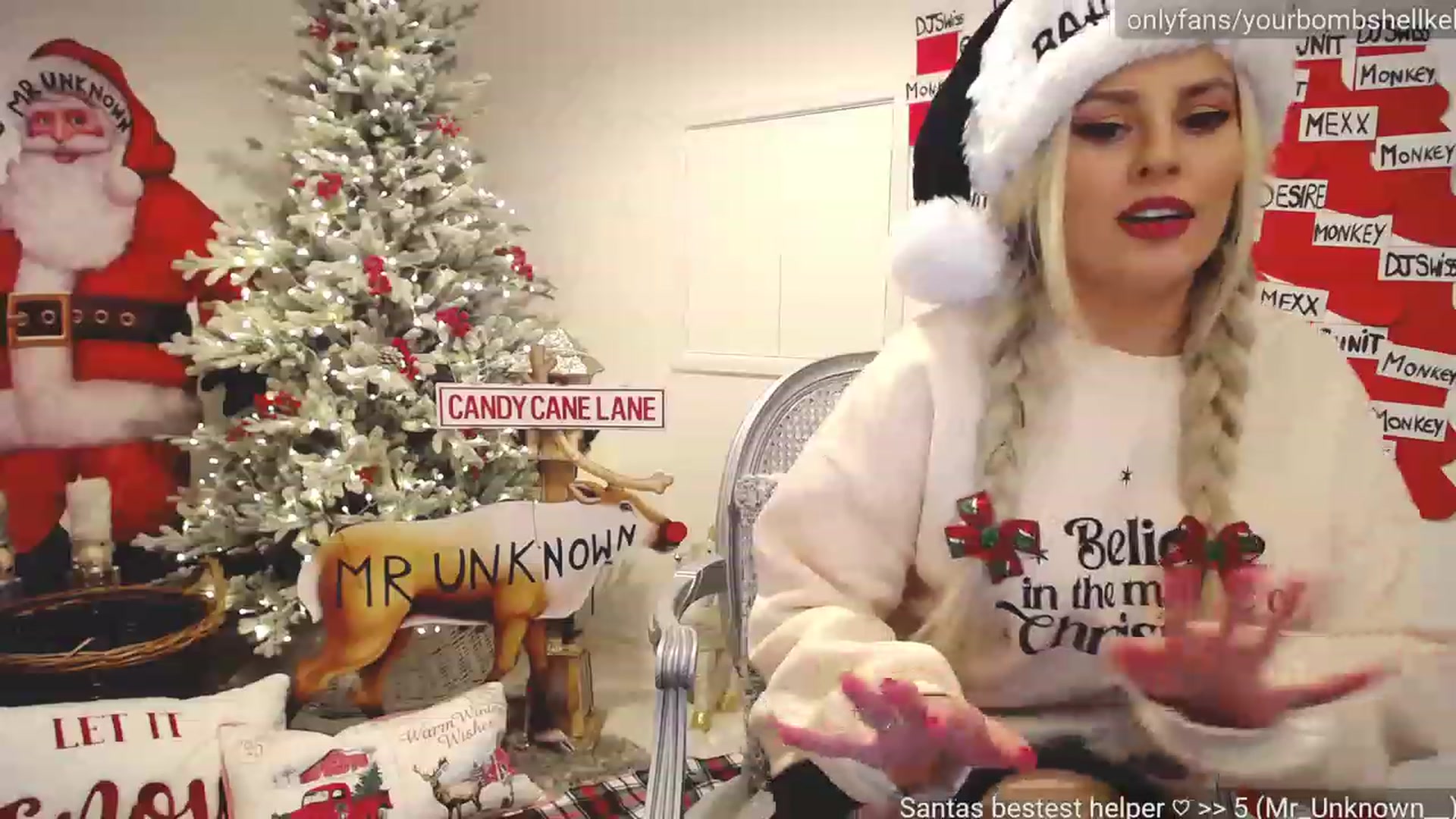 Gallery image thumbnail from JingleKells's myfreecams stream on, 12/04/2022, 20:58 image 5 of 20