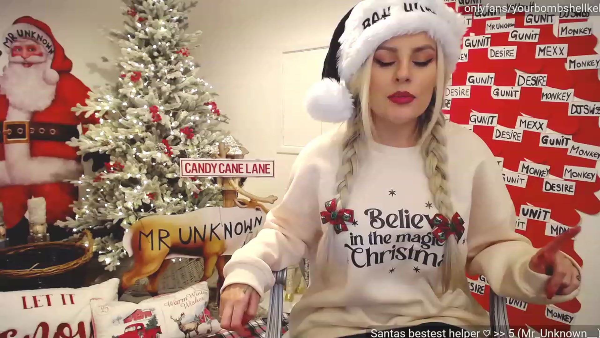 Gallery image thumbnail from JingleKells's myfreecams stream on, 12/04/2022, 20:58 image 2 of 20