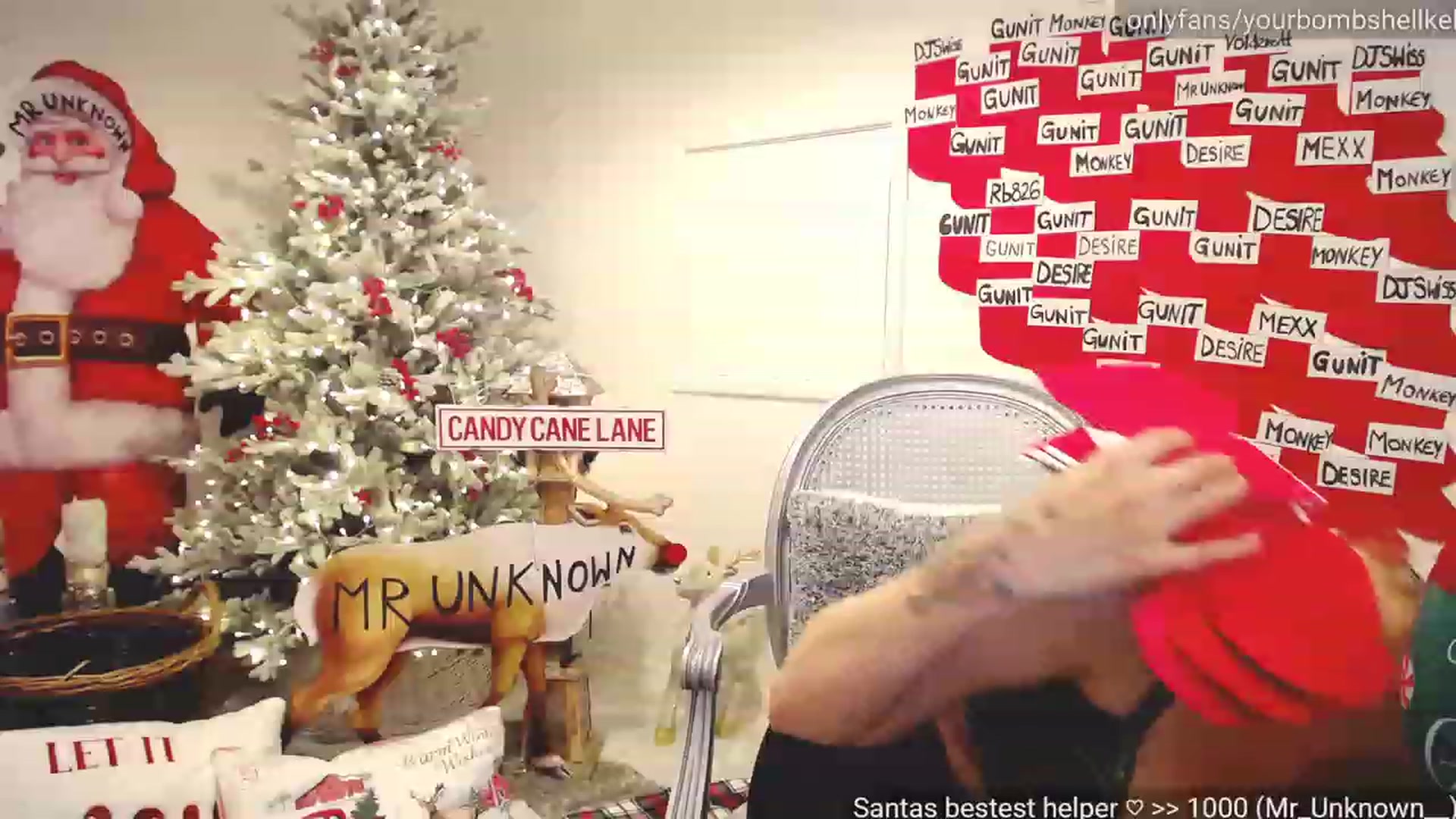 Gallery image thumbnail from JingleKells's myfreecams stream on, 12/04/2022, 22:44 image 9 of 20