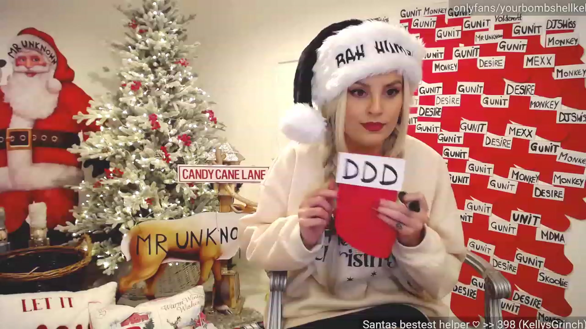 Gallery image thumbnail from JingleKells's myfreecams stream on, 12/04/2022, 22:44 image 3 of 20